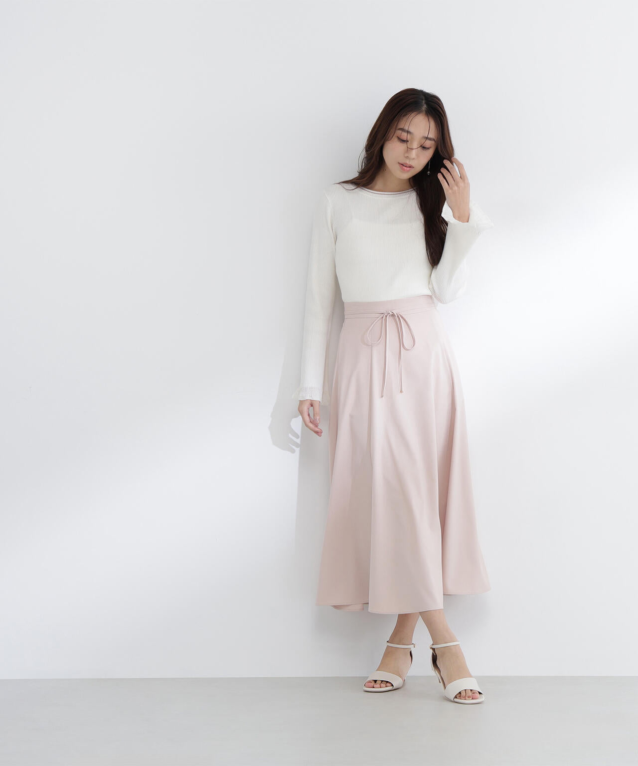 レーシーカフスリブニット