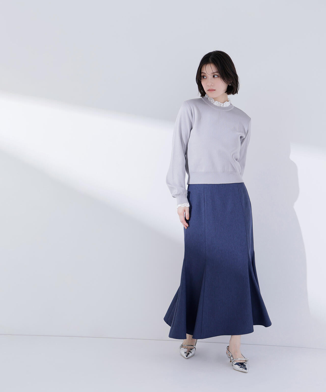 レースフリルドッキングニット