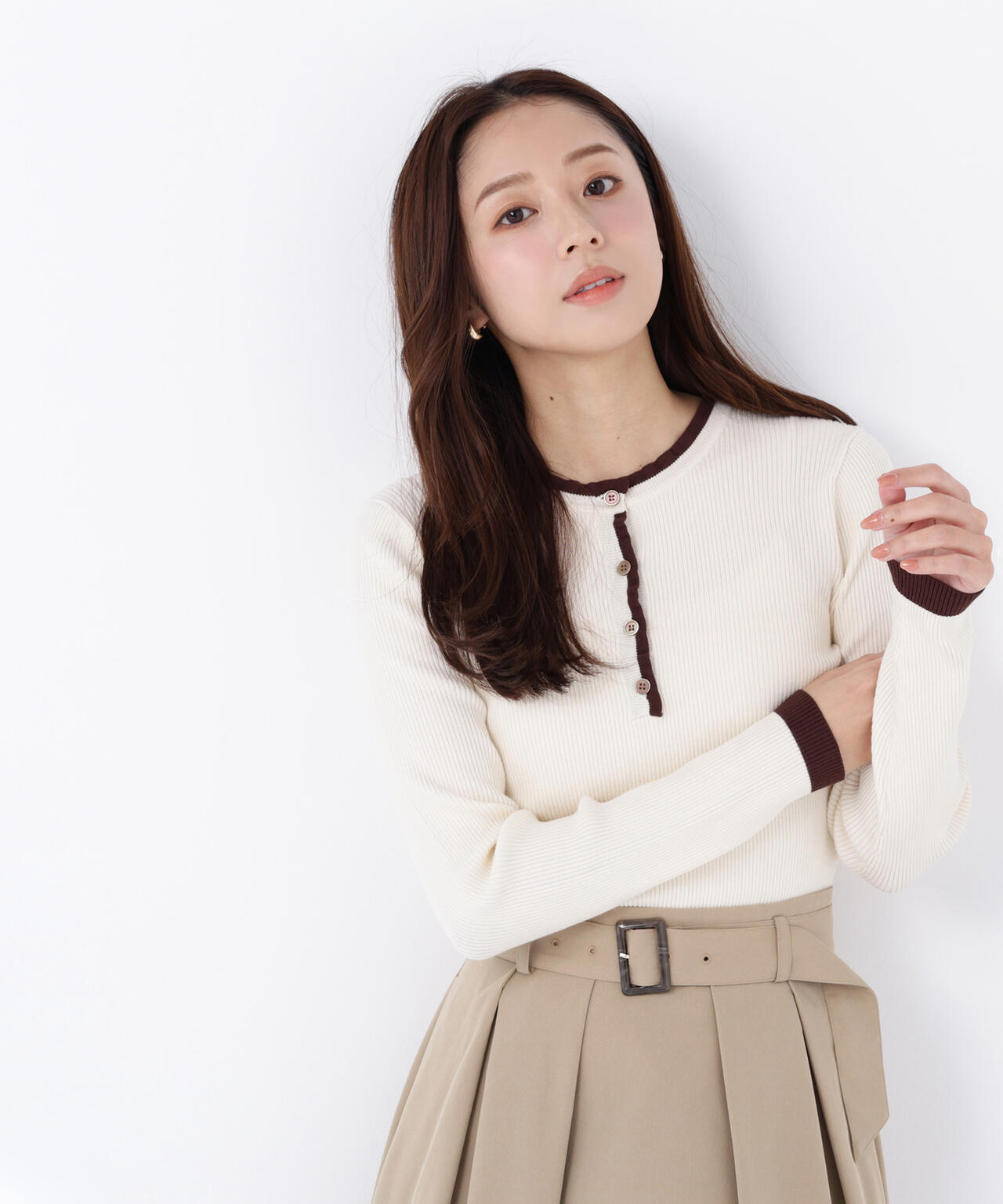 バイカラーフリルトリムニット