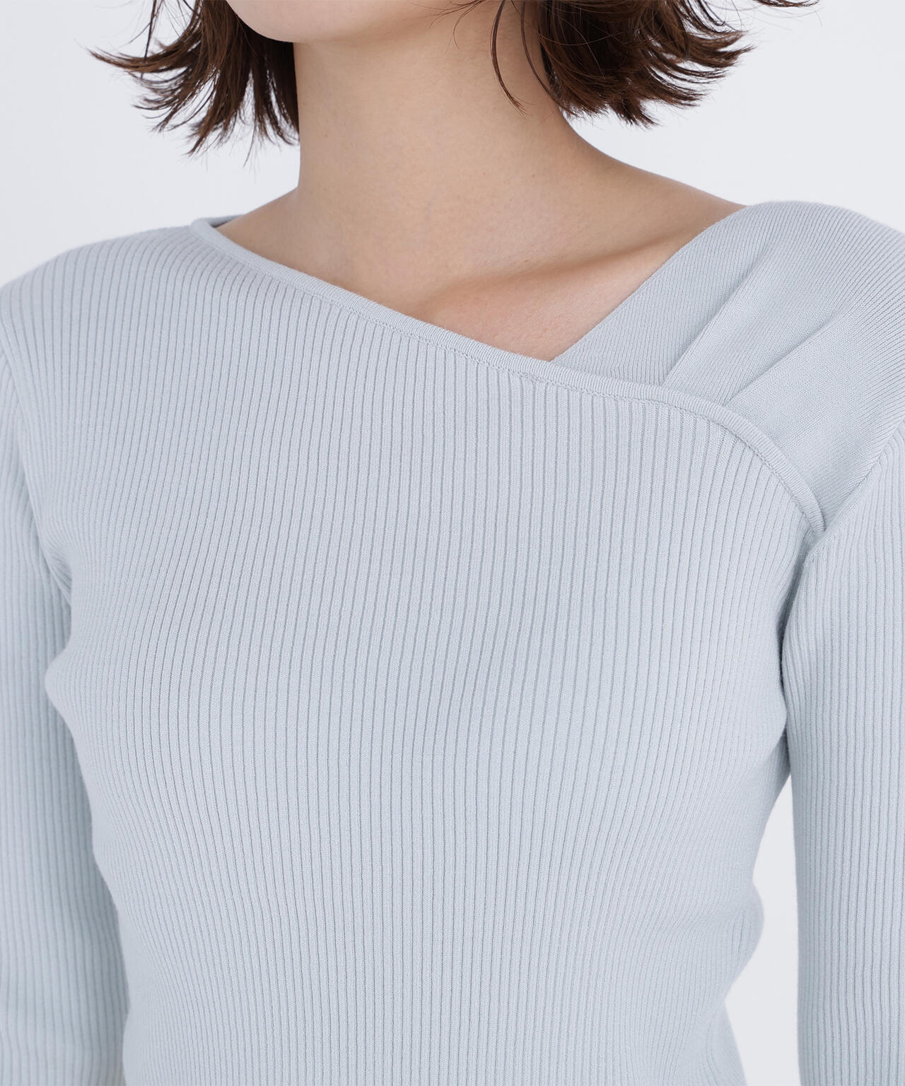 ショルダータックアシメネックニット