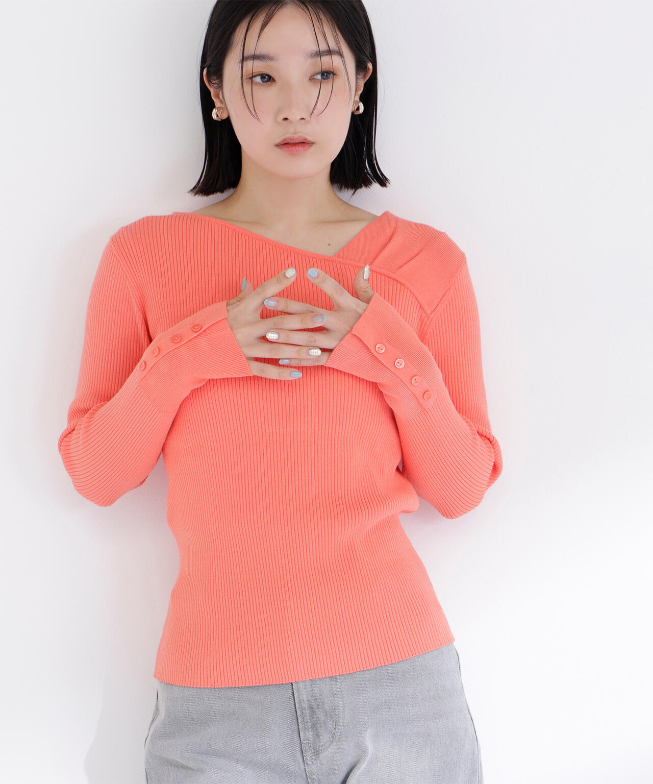 ショルダータックアシメネックニット