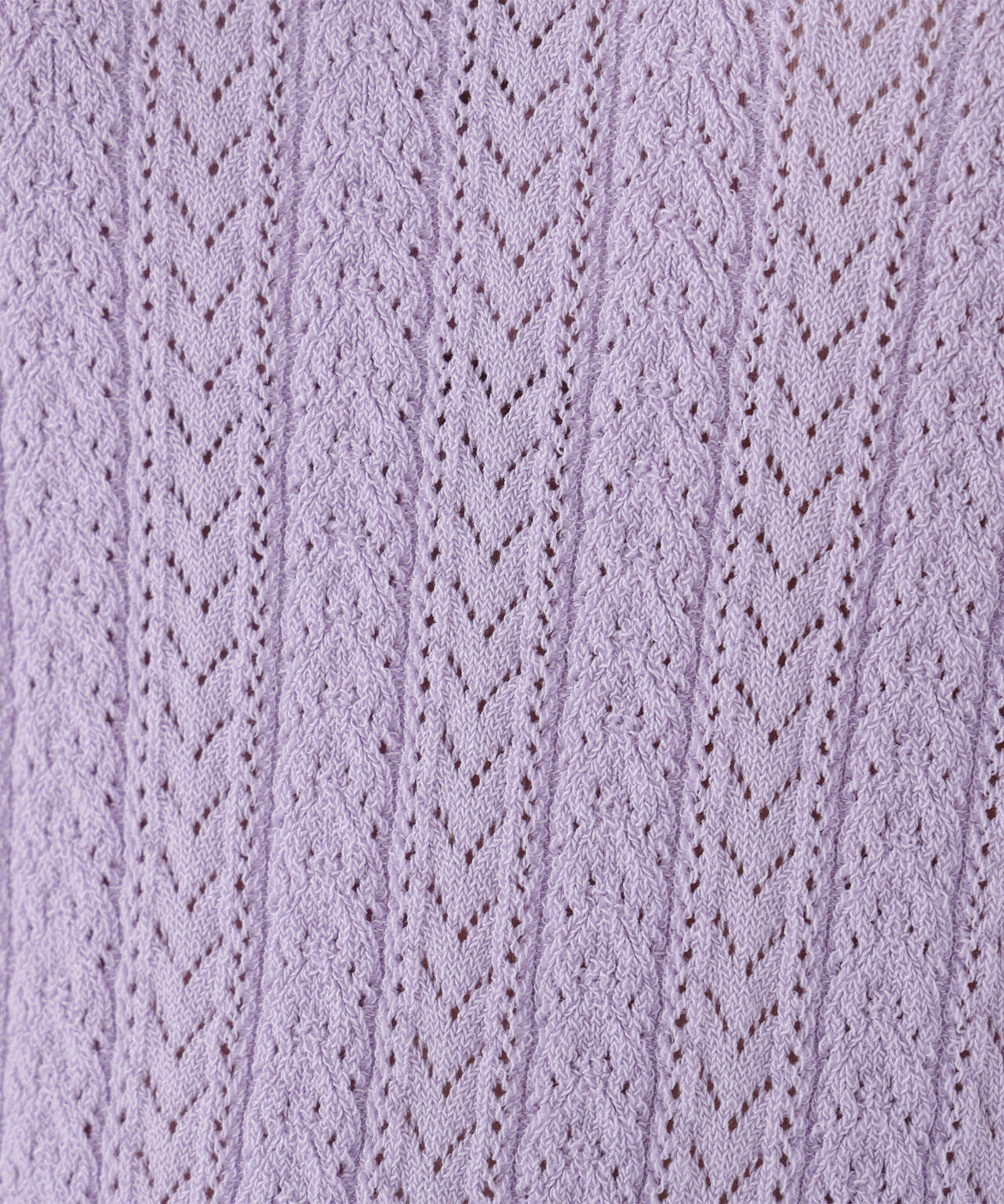 柄編みスカラップニット