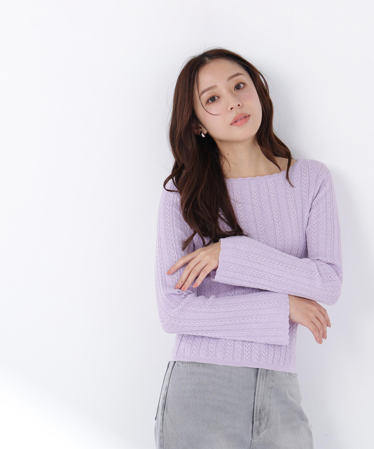 柄編みスカラップニット