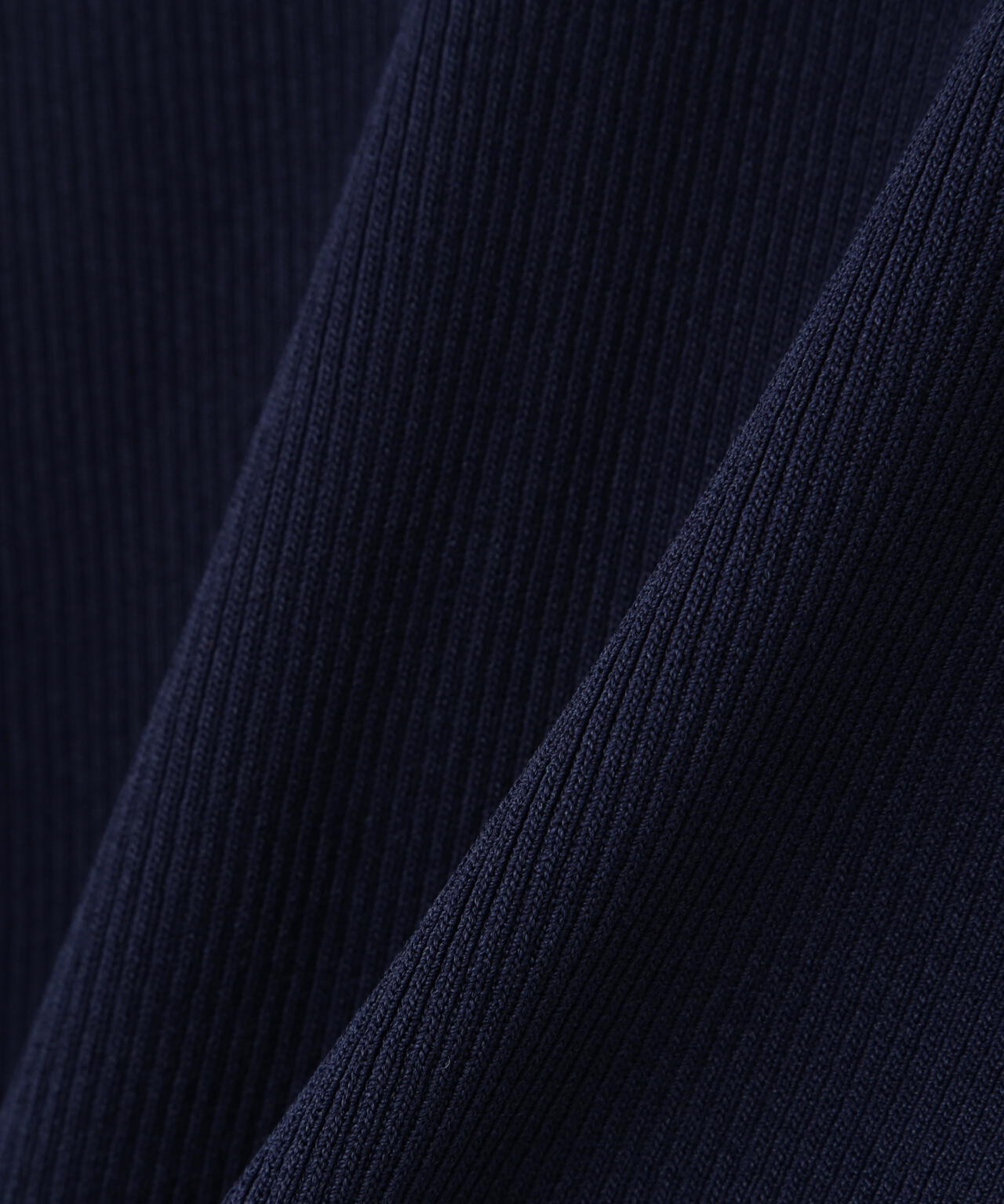 メタルボタンシアーラインニット