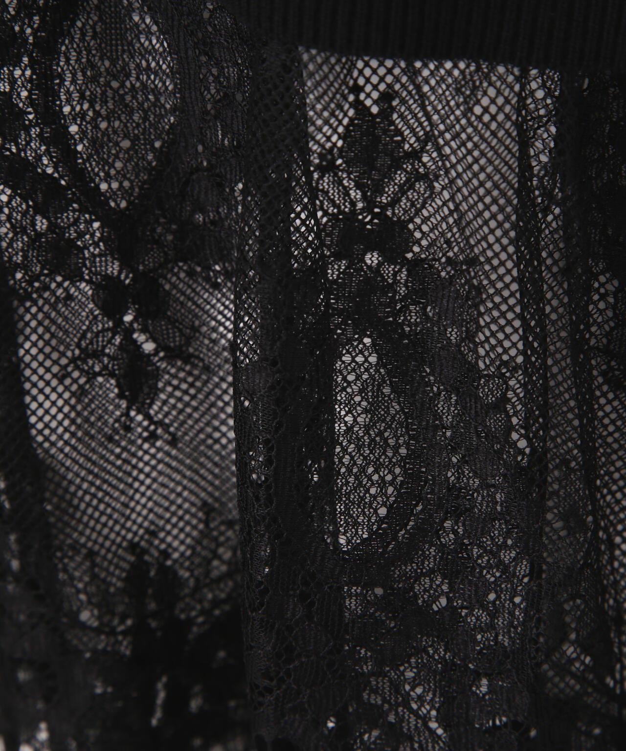 レースドッキングニット