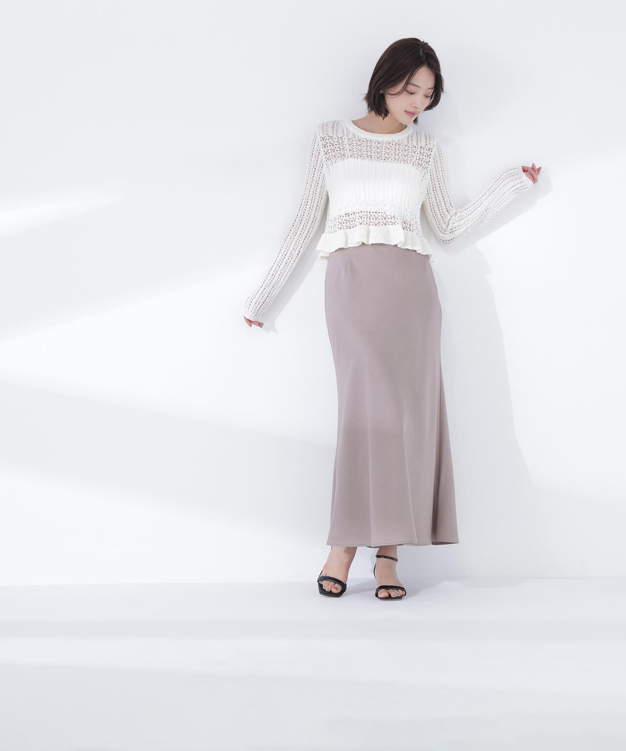 【sweet4月号掲載】【WEB限定商品】クロップドレースメッシュニット