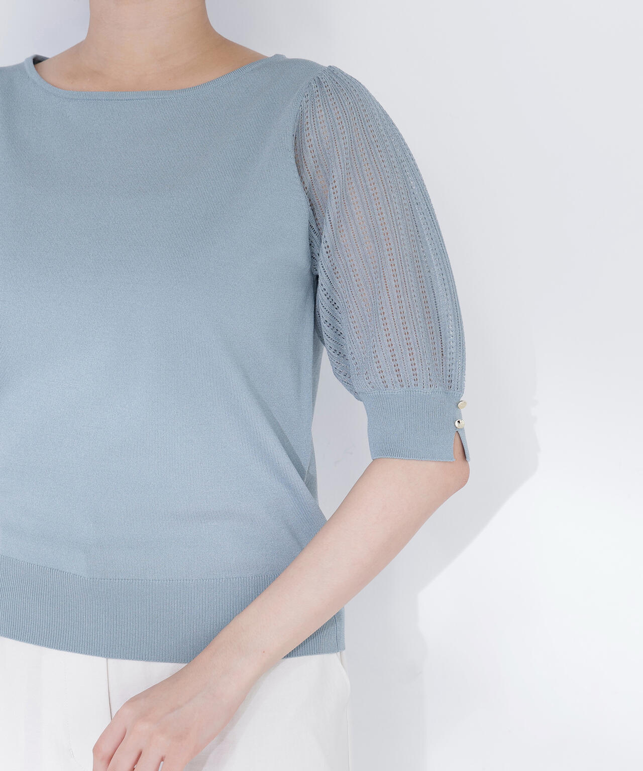 身長165 B:80 W:59 / H:85 / S:23.5 着用サイズ:FR