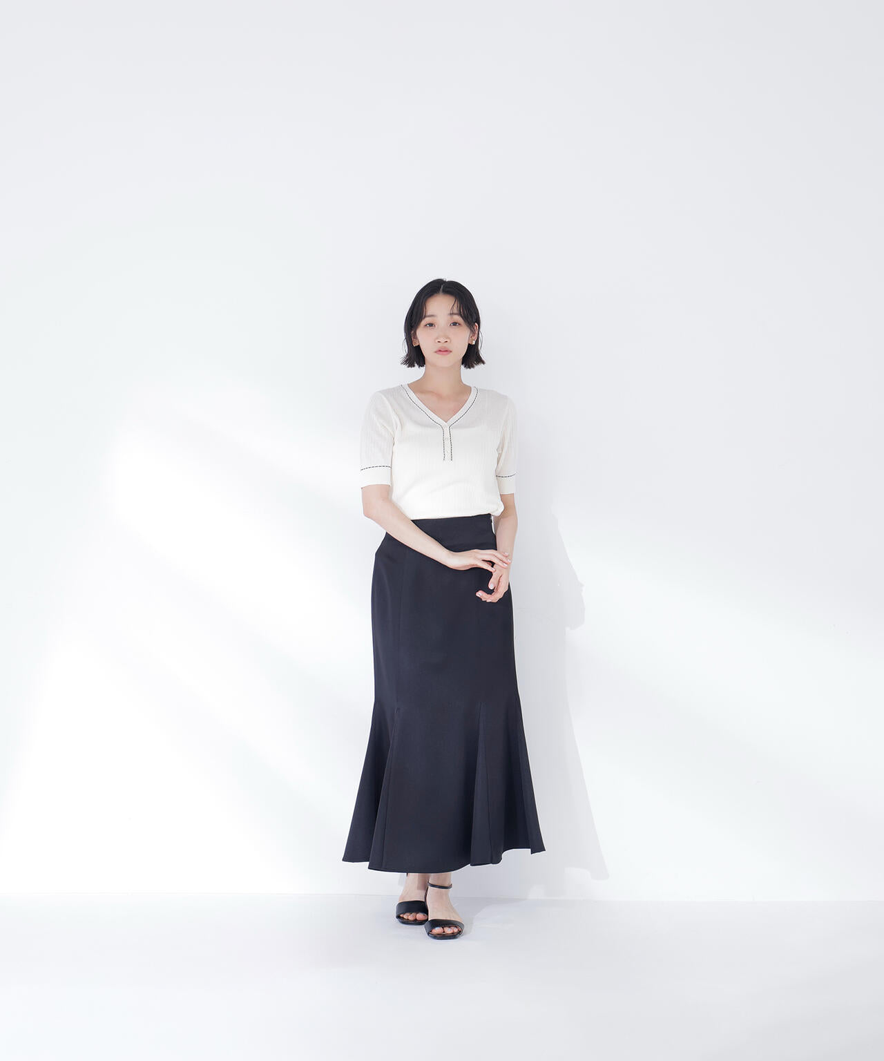 身長165 B:80 W:59 / H:85 / S:23.5 着用サイズ:FR