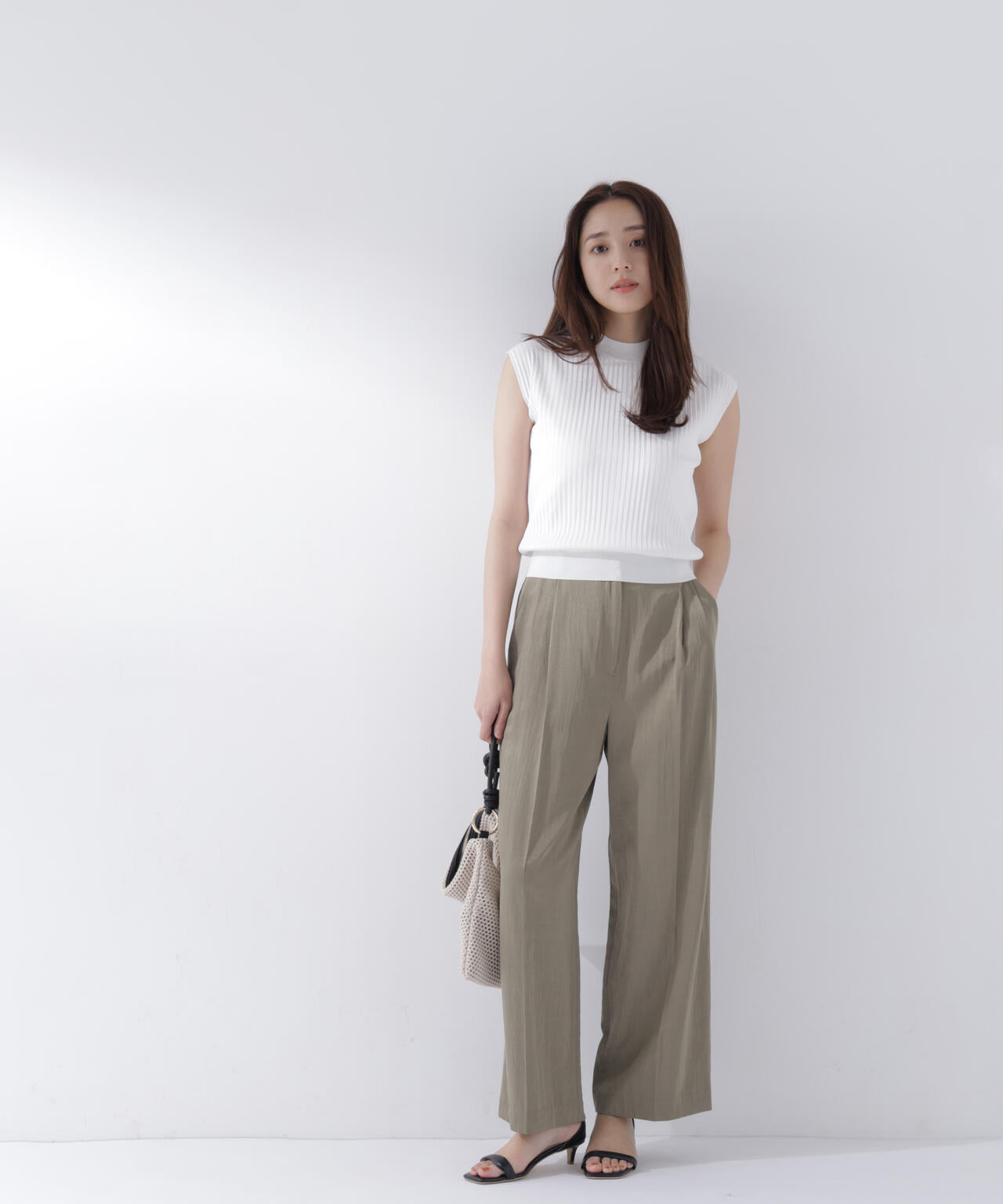 165.5cm 着用サイズ:FR