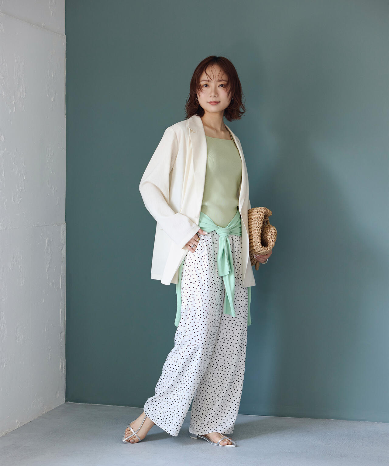160cm 着用サイズ:FR