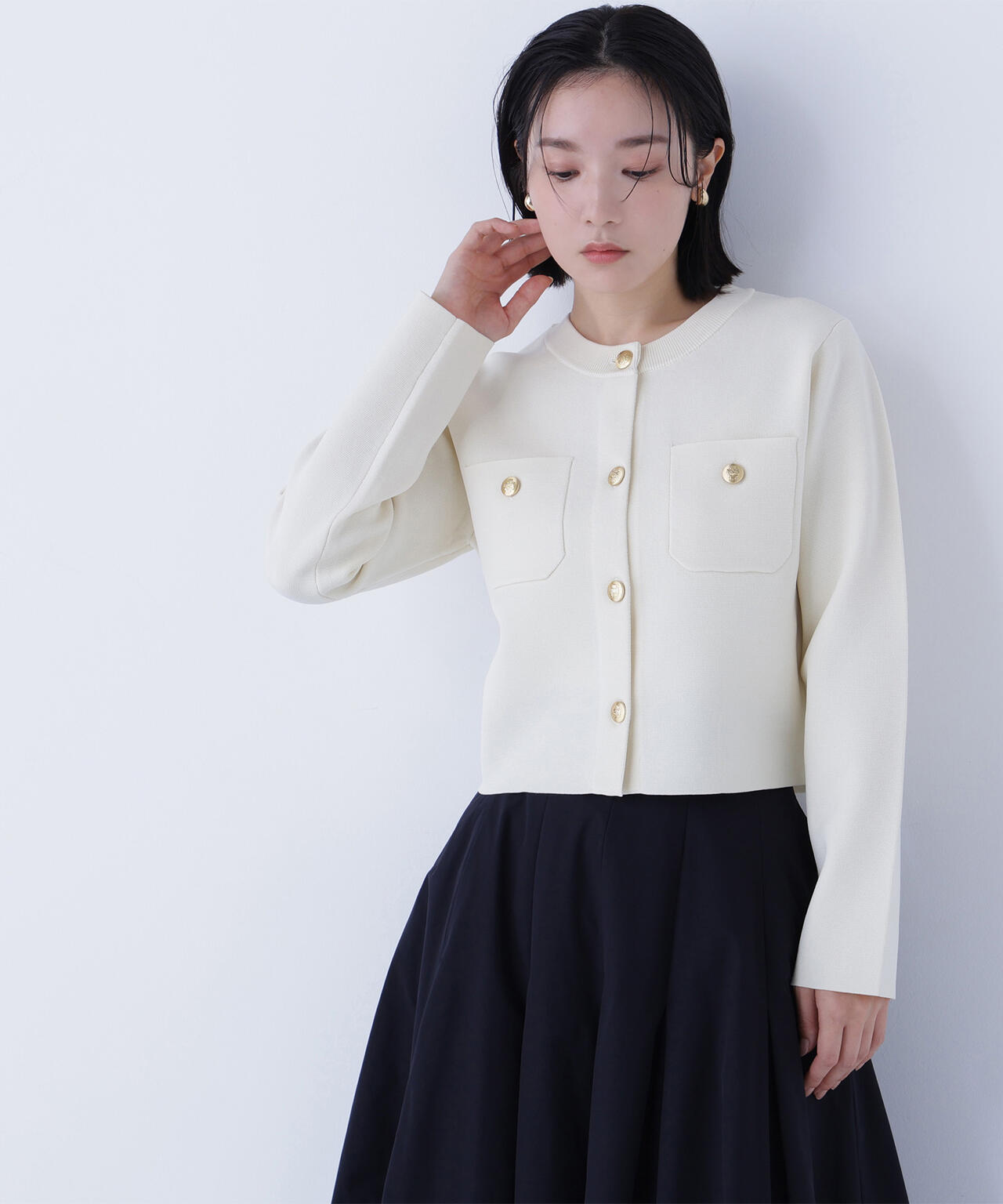 エンブレムボタンニットジャケット