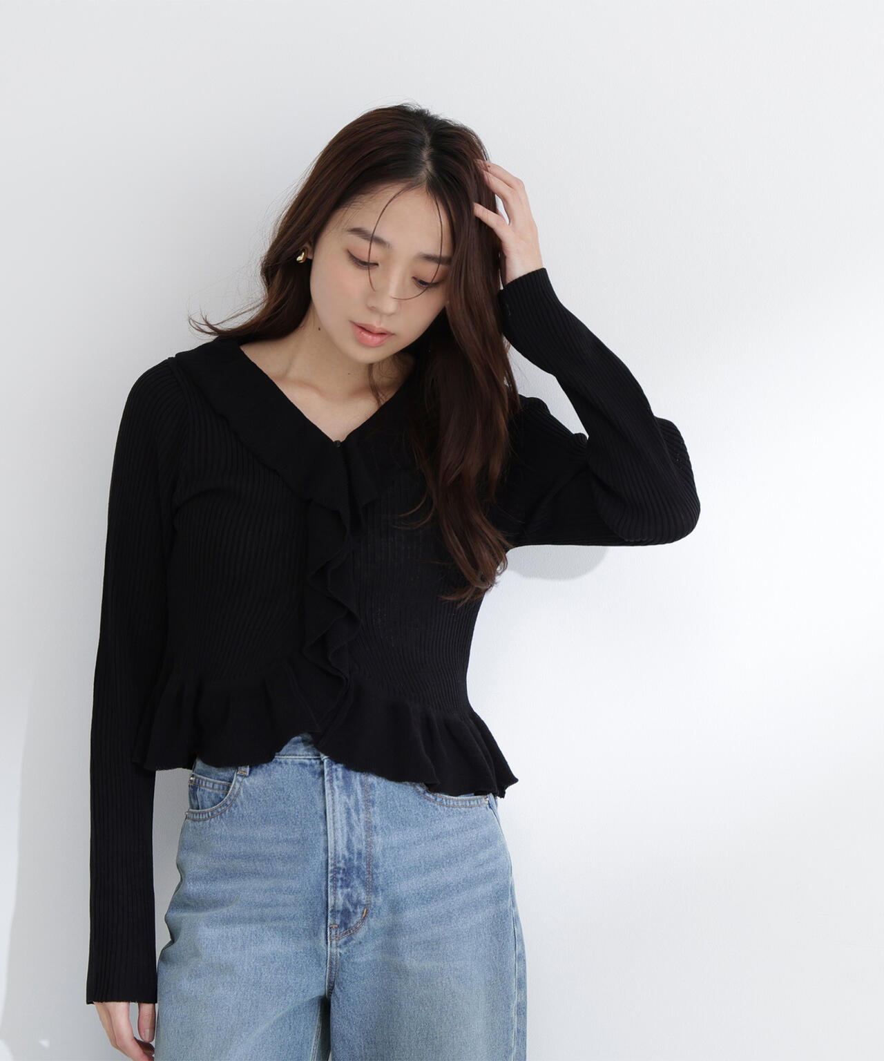 フリルトリムカーディガン