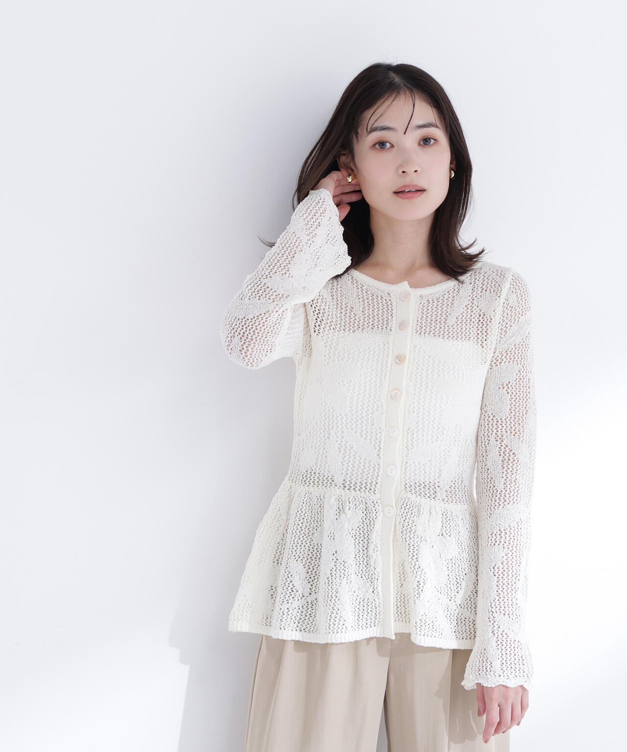 フラワーレースペプラムニット