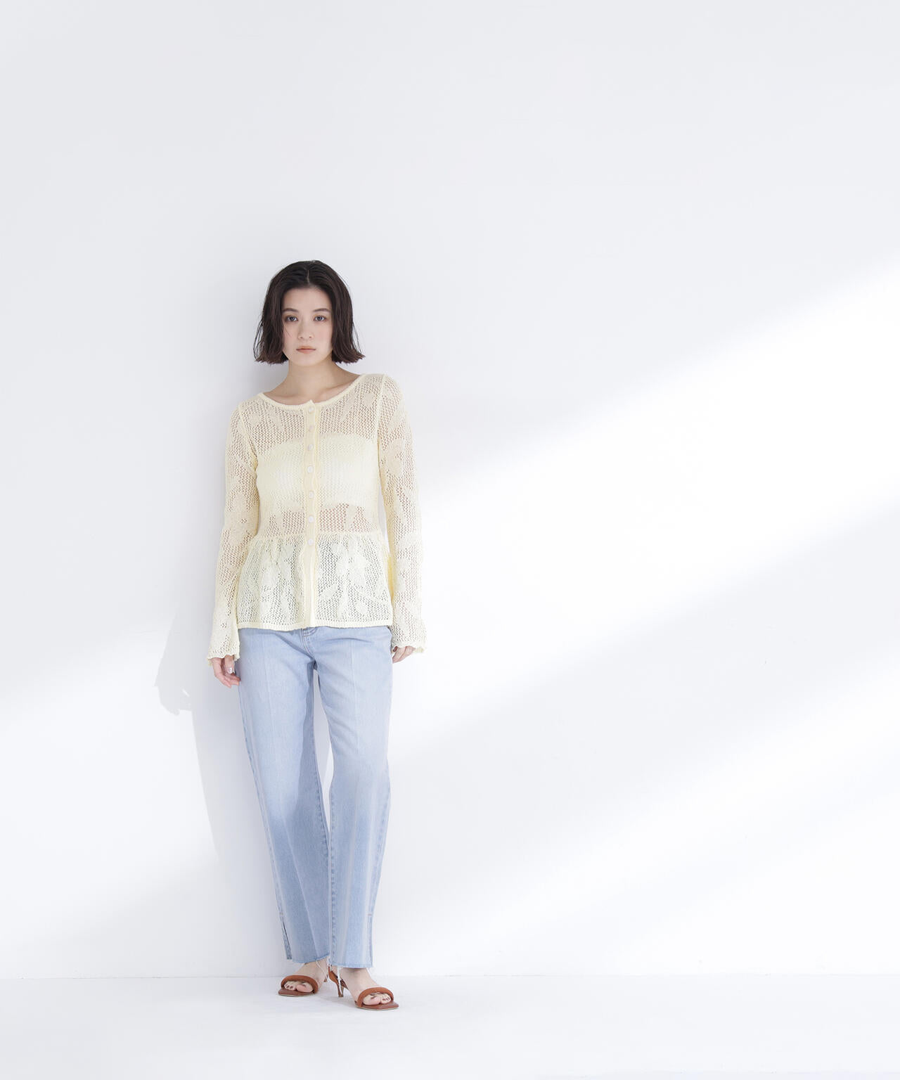 フラワーレースペプラムニット