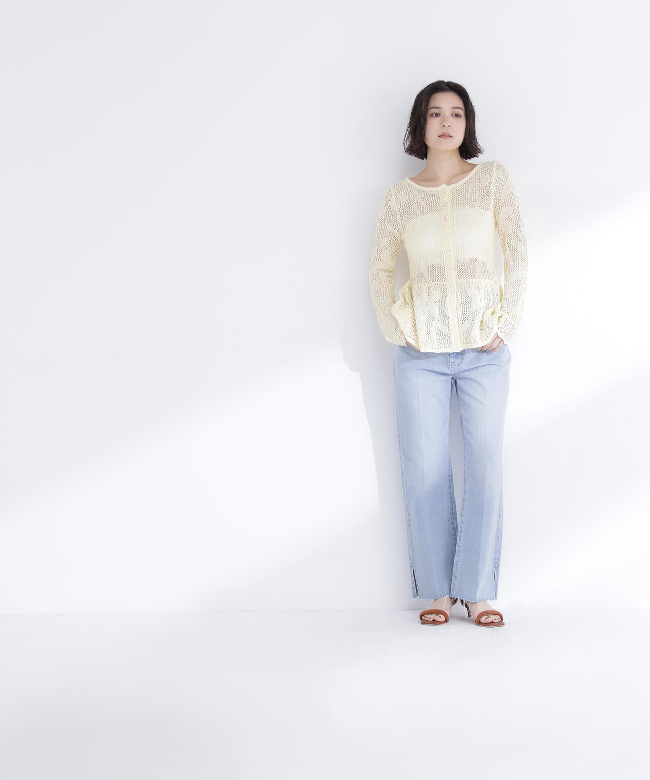 フラワーレースペプラムニット