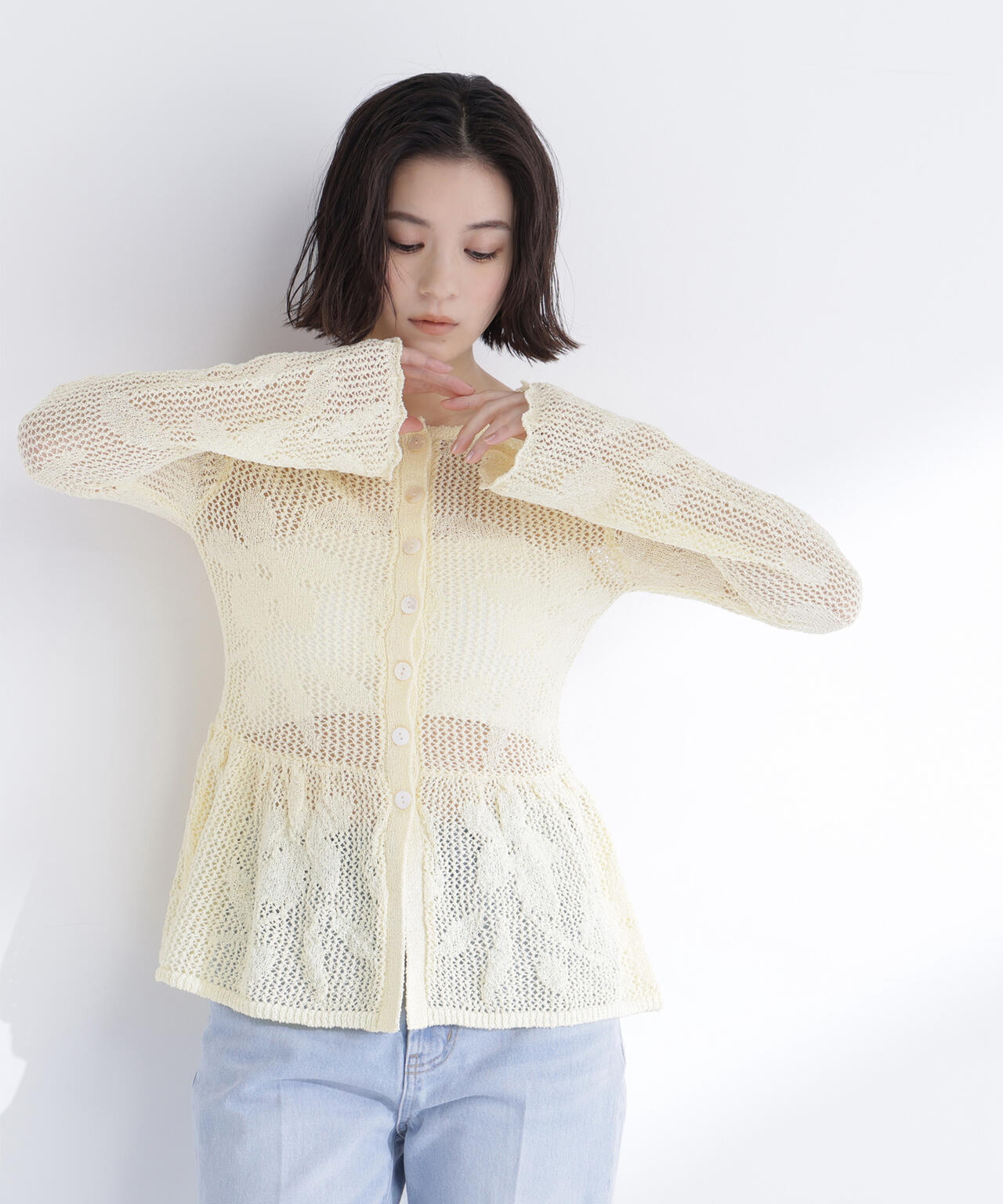 フラワーレースペプラムニット