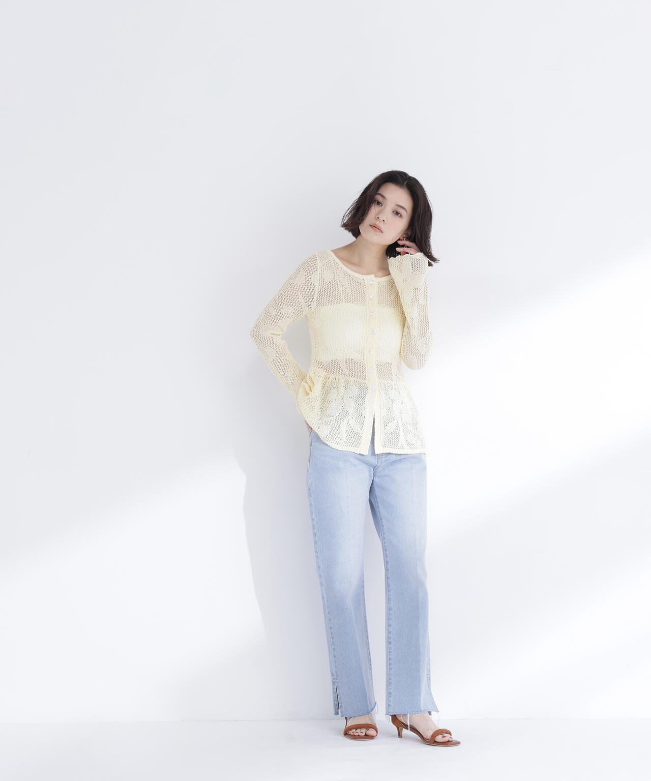 フラワーレースペプラムニット