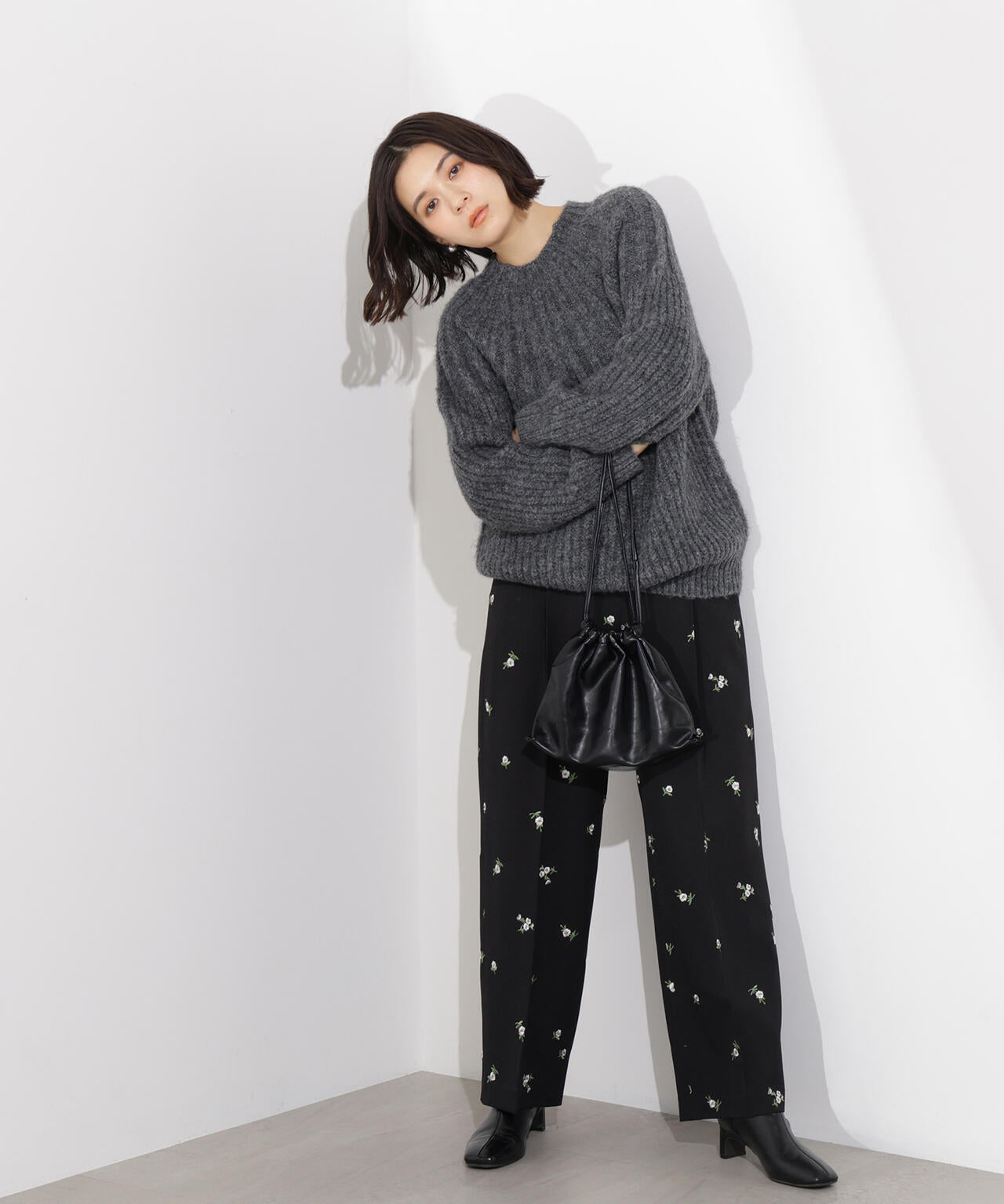 求心編みニット