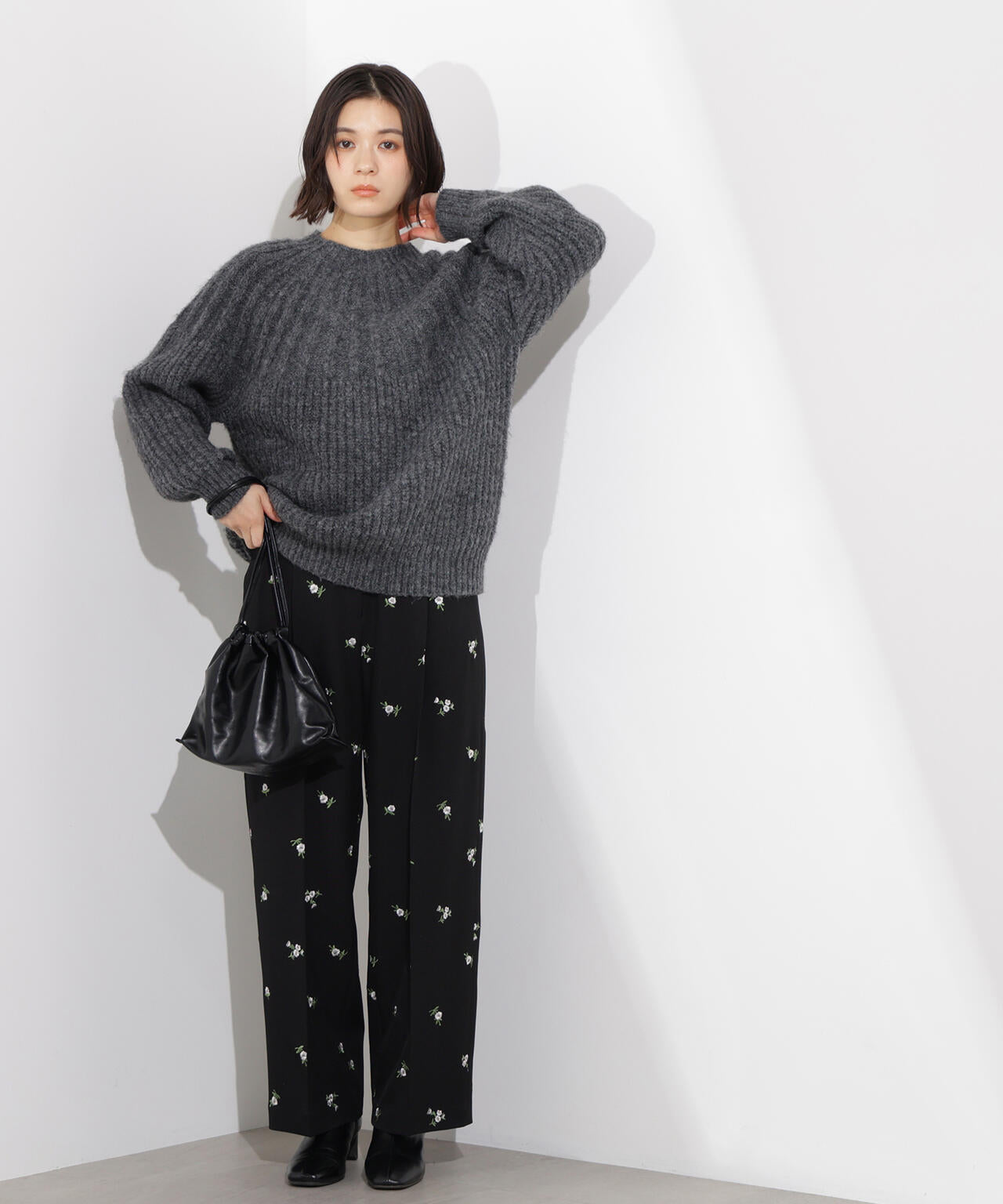 求心編みニット