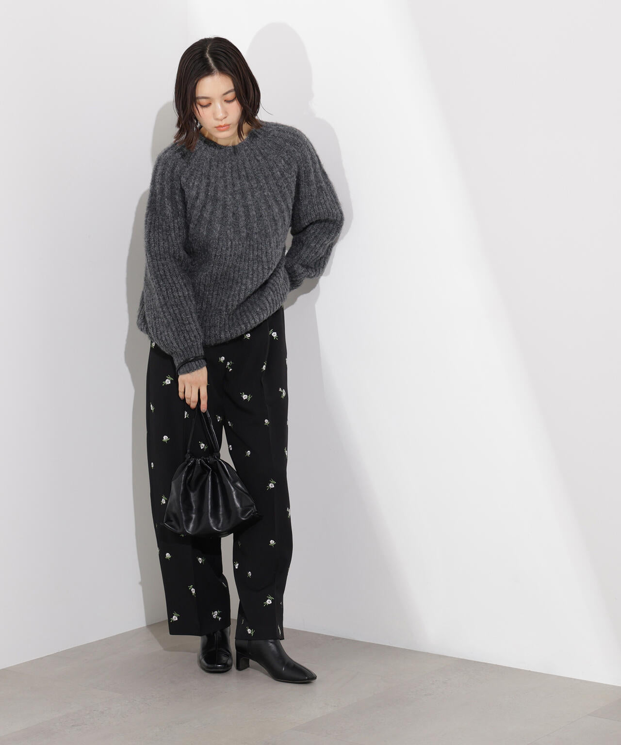 求心編みニット