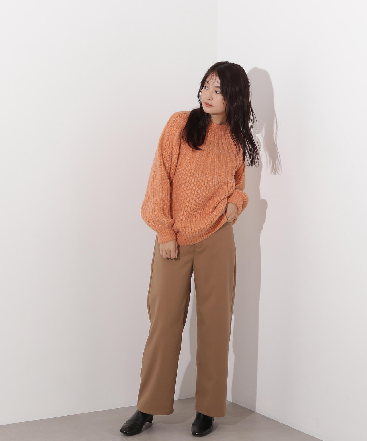 求心編みニット