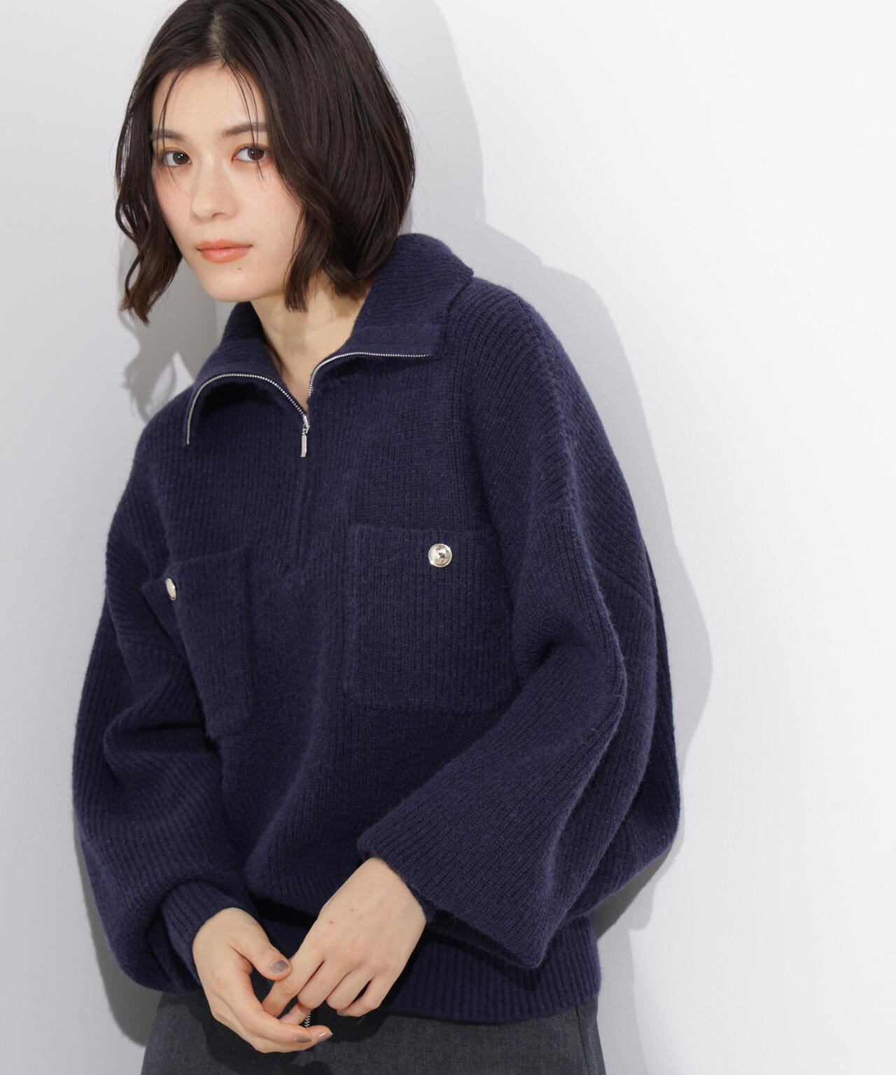 ハーフジップオーバーニット