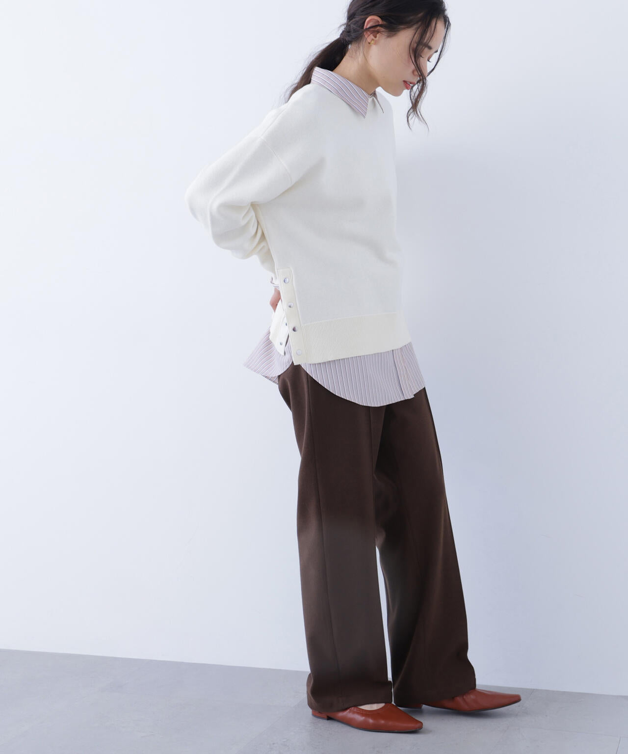 サイドスリットボクシーニット