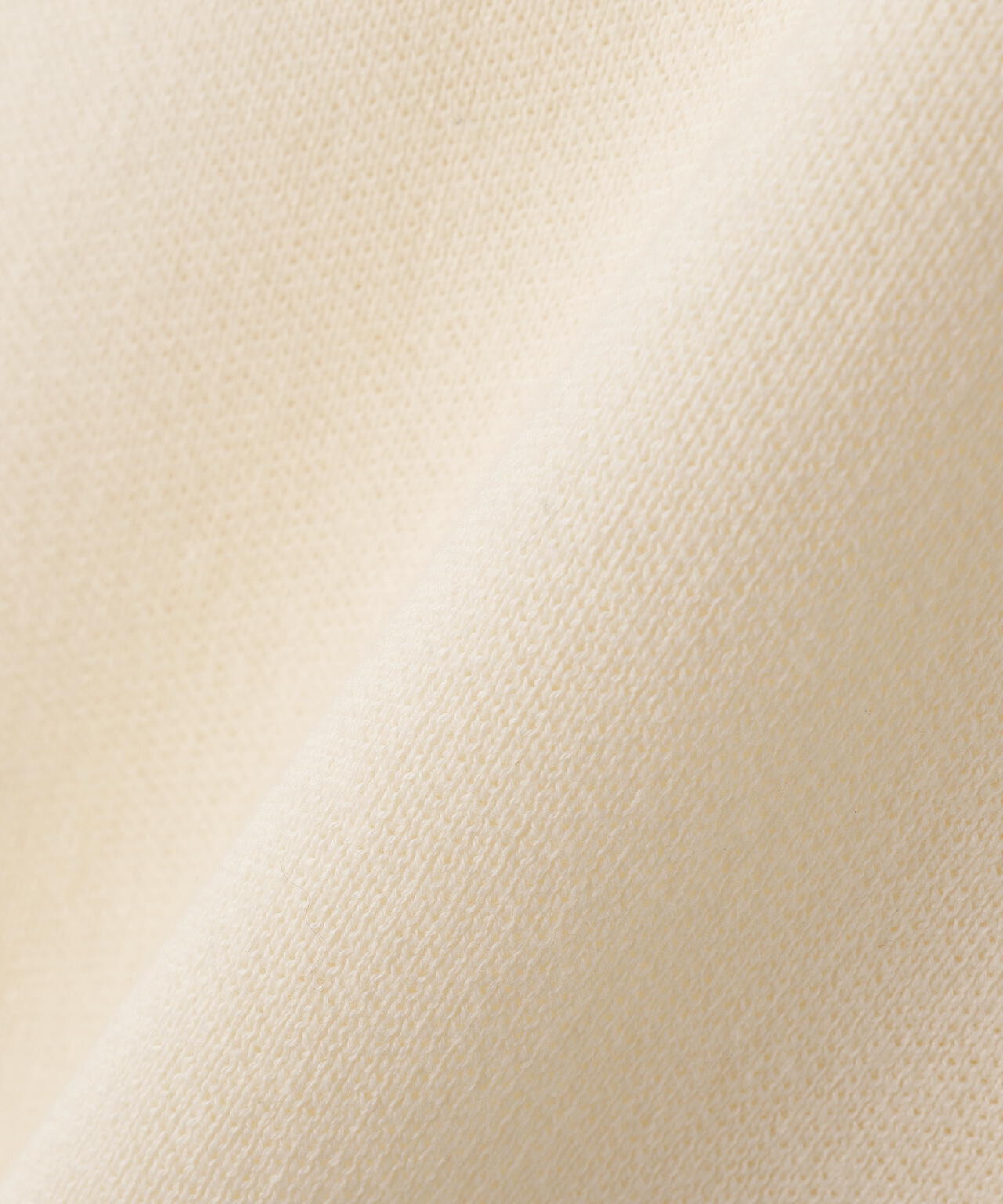 サイドスリットボクシーニット