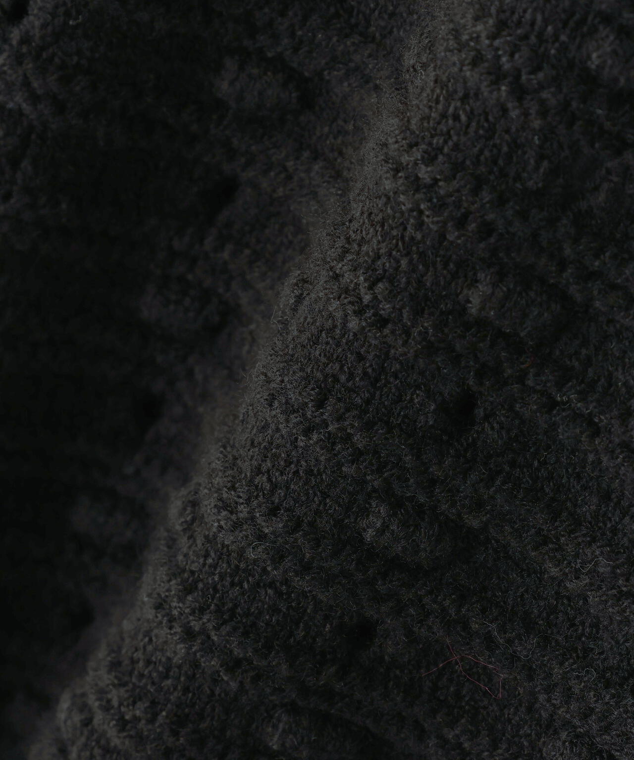 アイレットニットプルオーバー