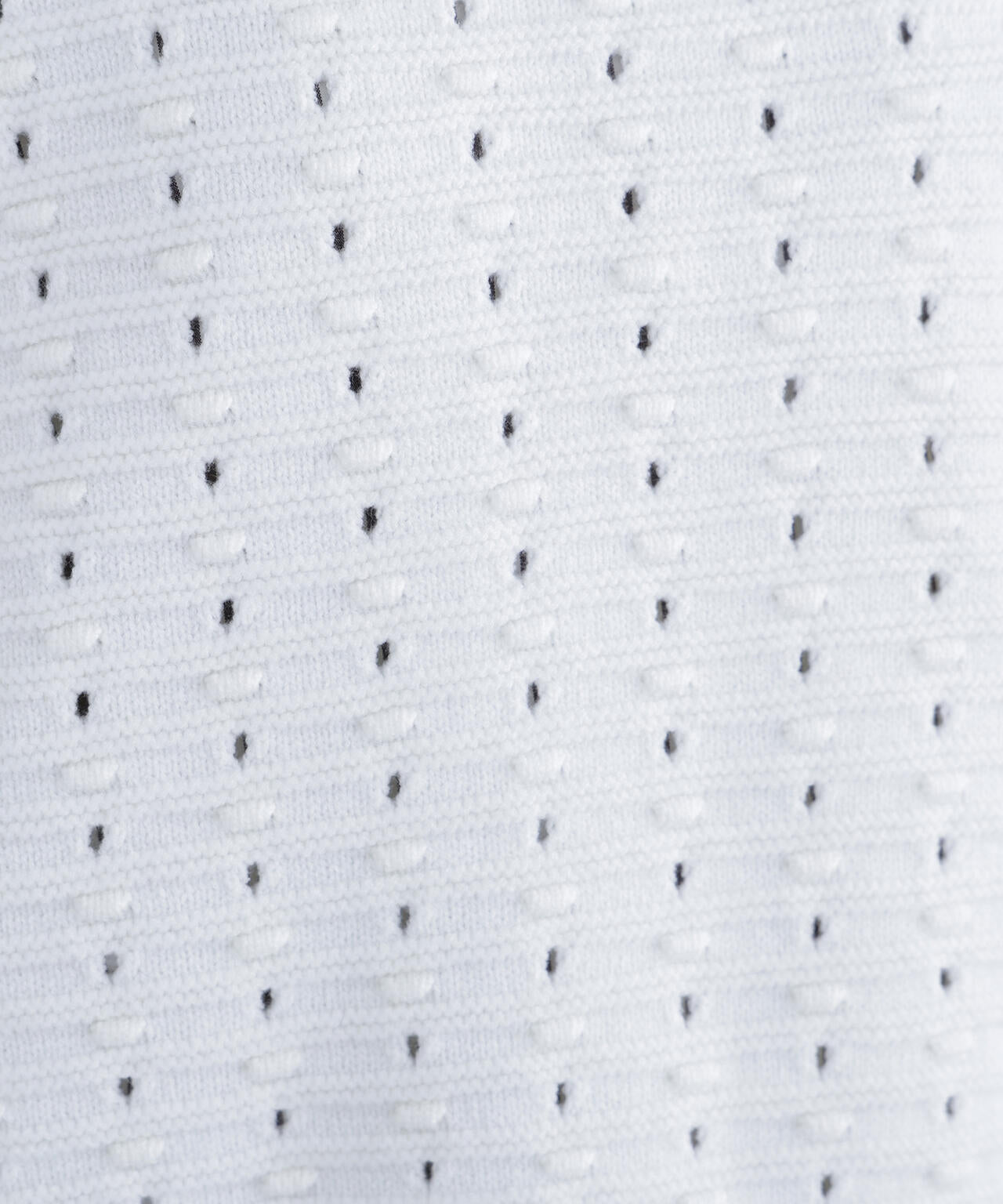 アイレットニットプルオーバー