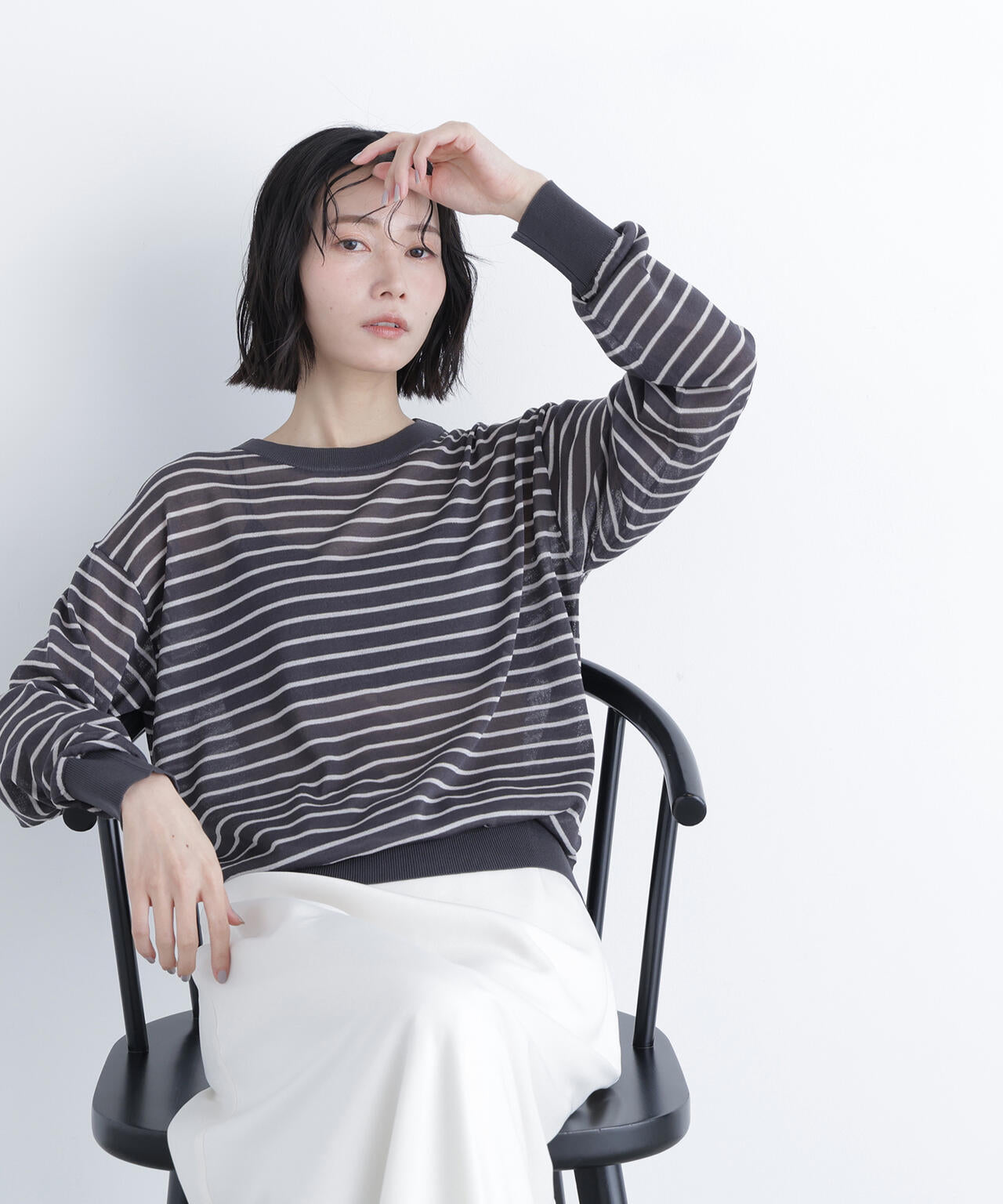 シアーボクシーニット