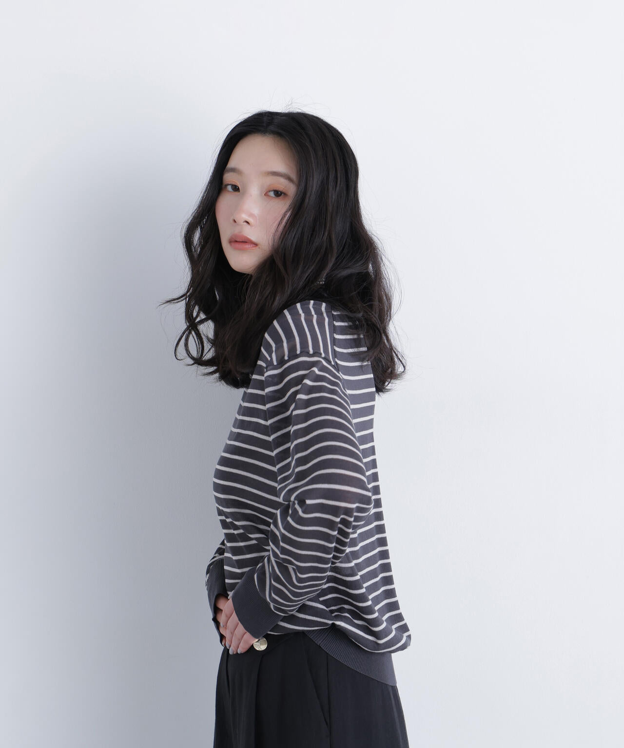 シアーボクシーニット