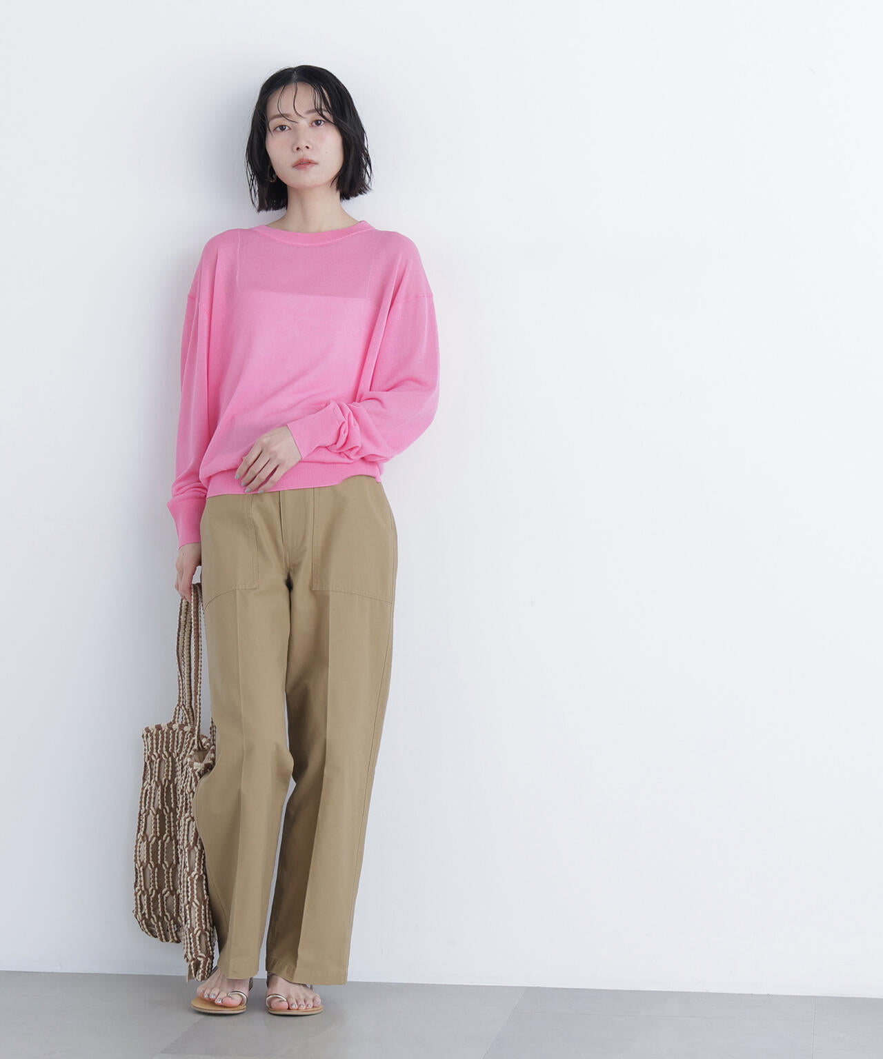 シアーボクシーニット