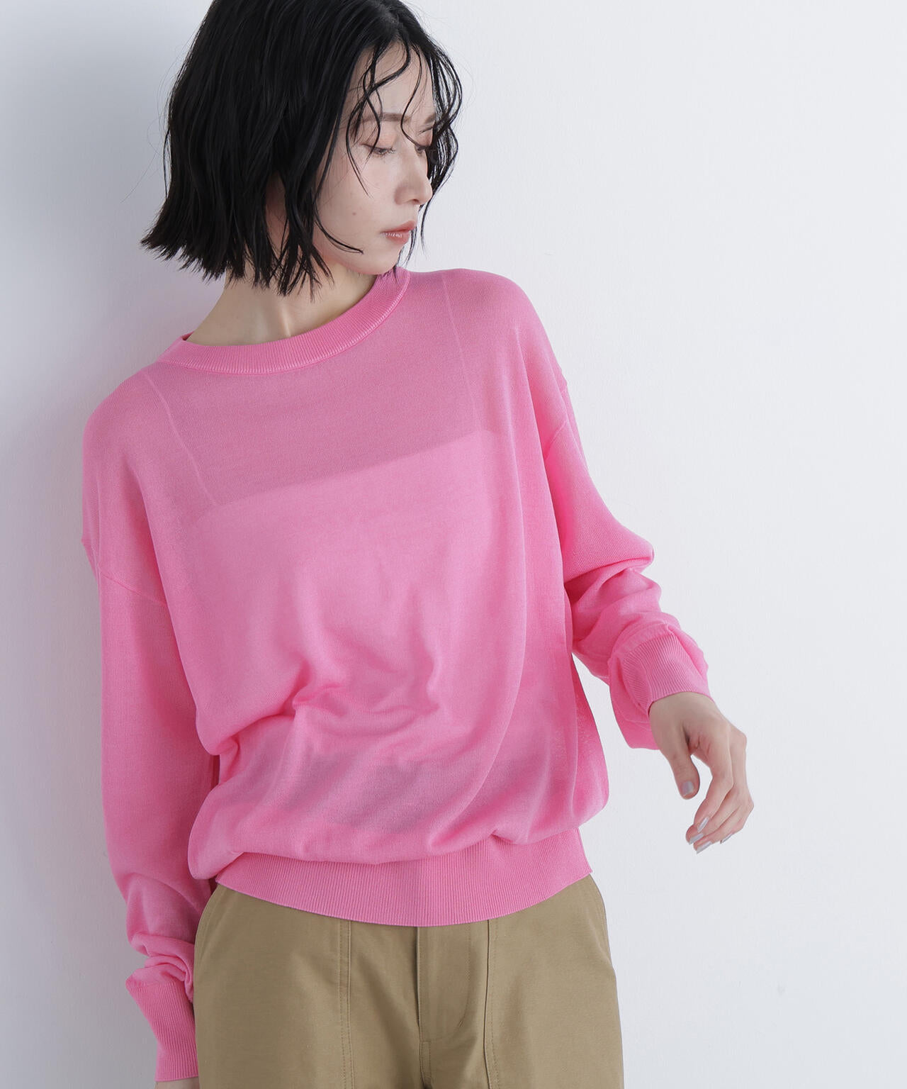 シアーボクシーニット