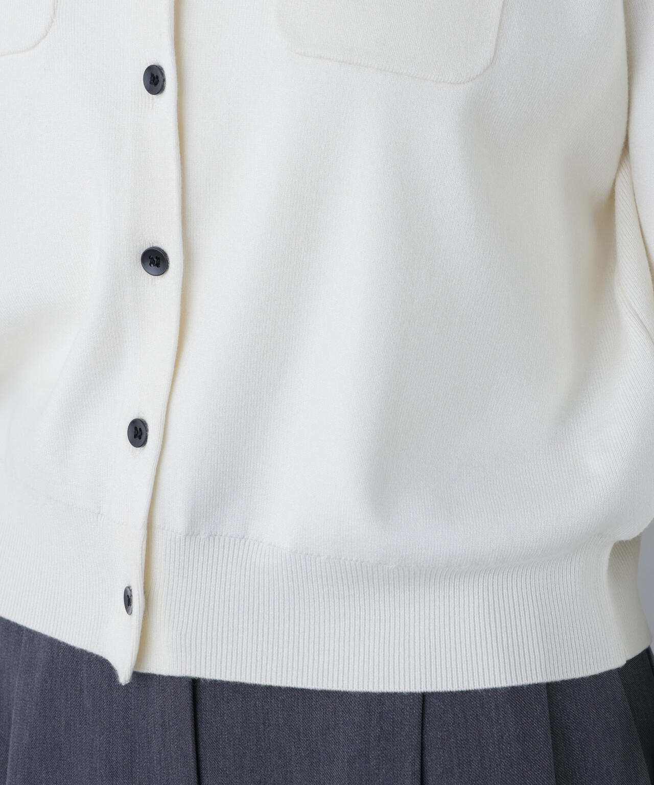 【銀座インズ・mix.tokyo 限定カラー:レッド】ベーシックポケットカーディガン