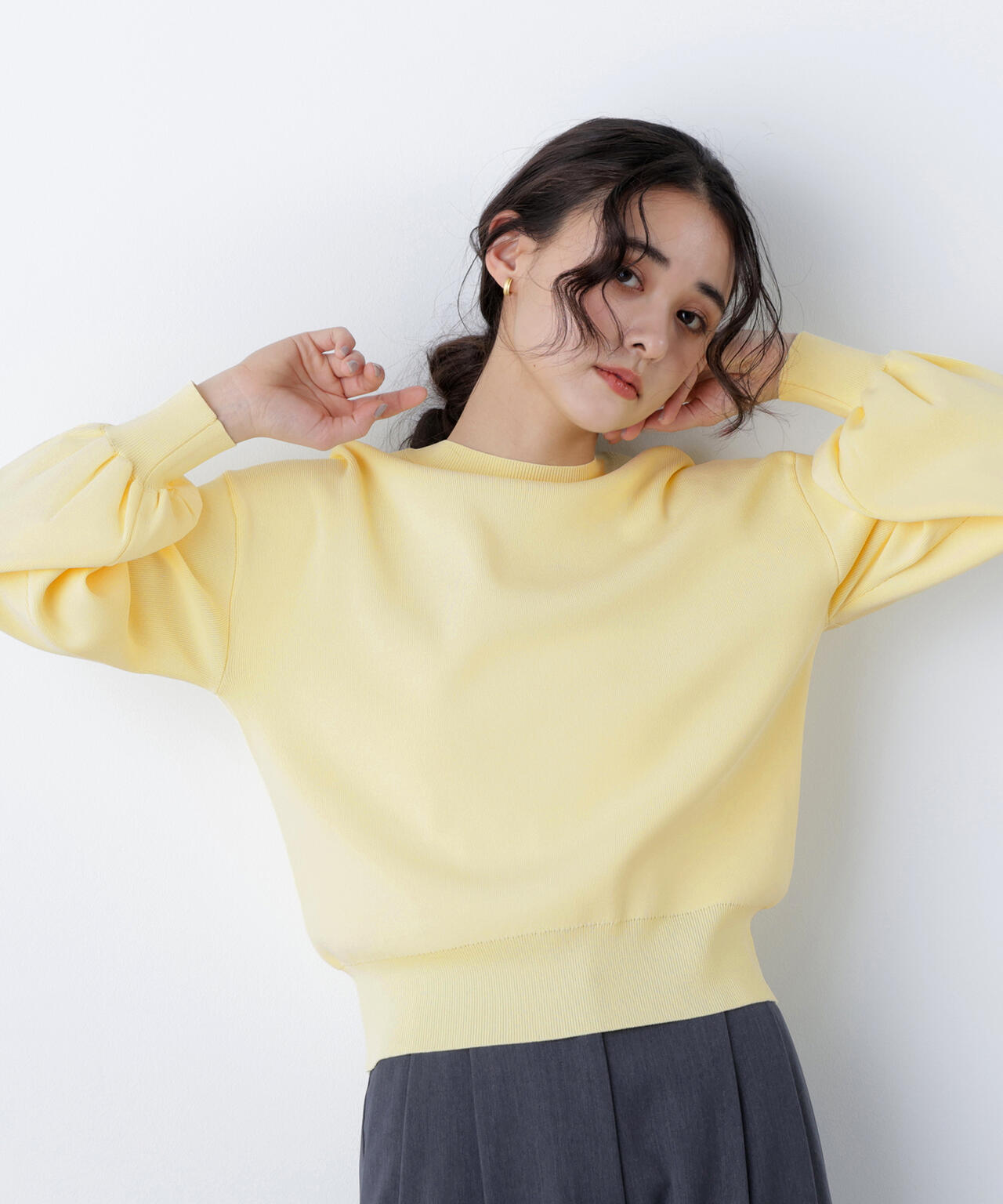 ロゴ刺繍スウェットライクニット