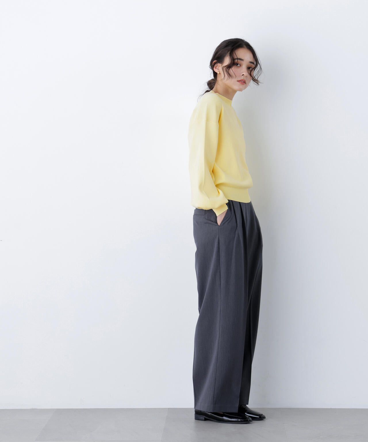 ロゴ刺繍スウェットライクニット