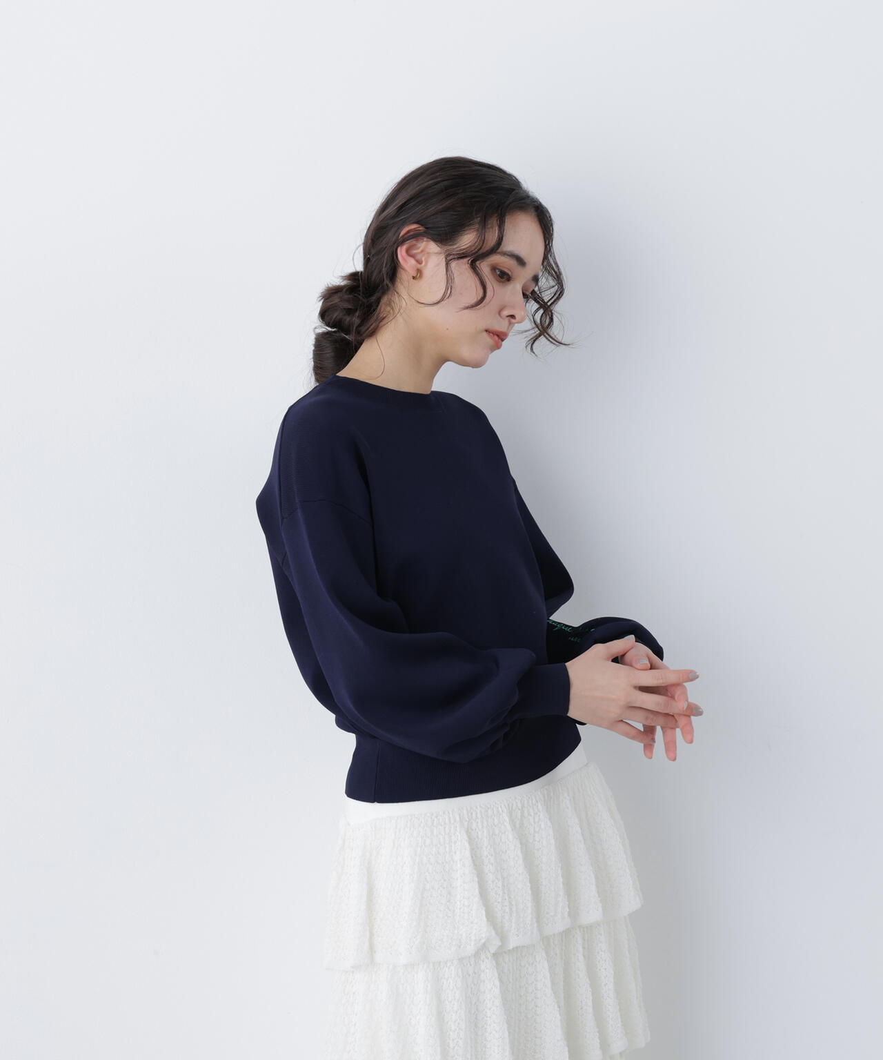 ロゴ刺繍スウェットライクニット