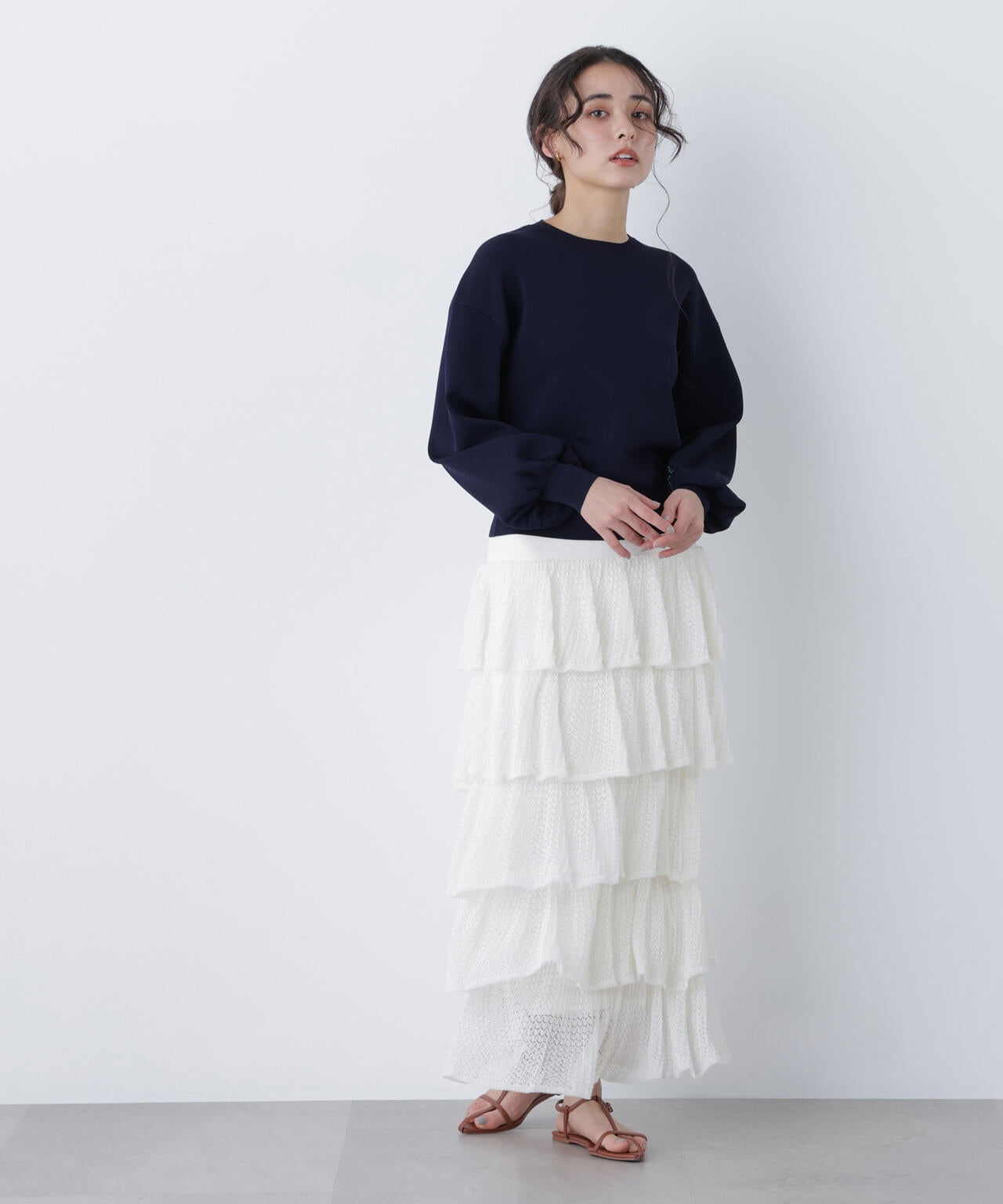 ロゴ刺繍スウェットライクニット