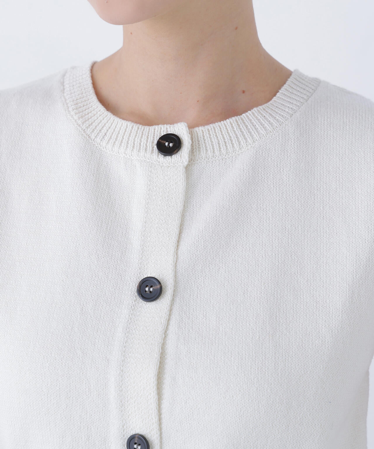 コンパクトニットベスト