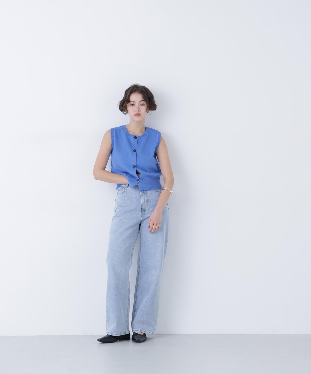 コンパクトニットベスト