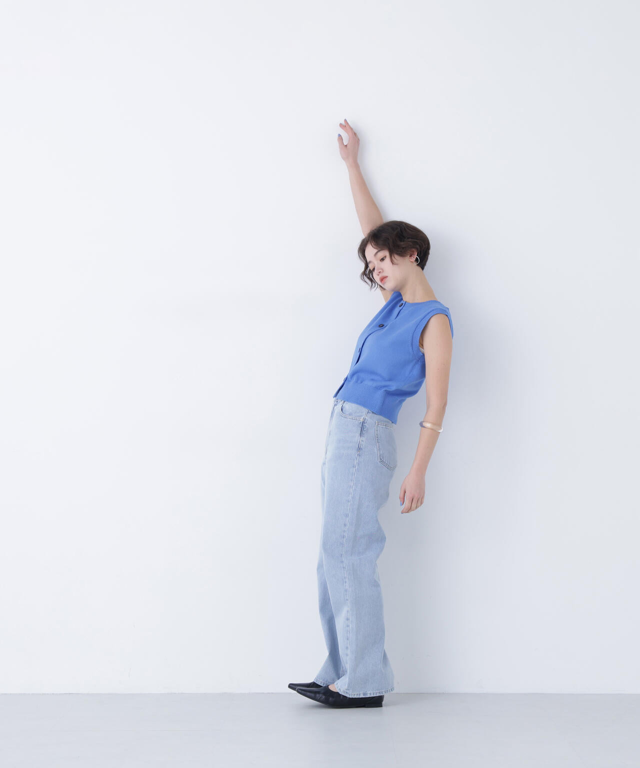 コンパクトニットベスト