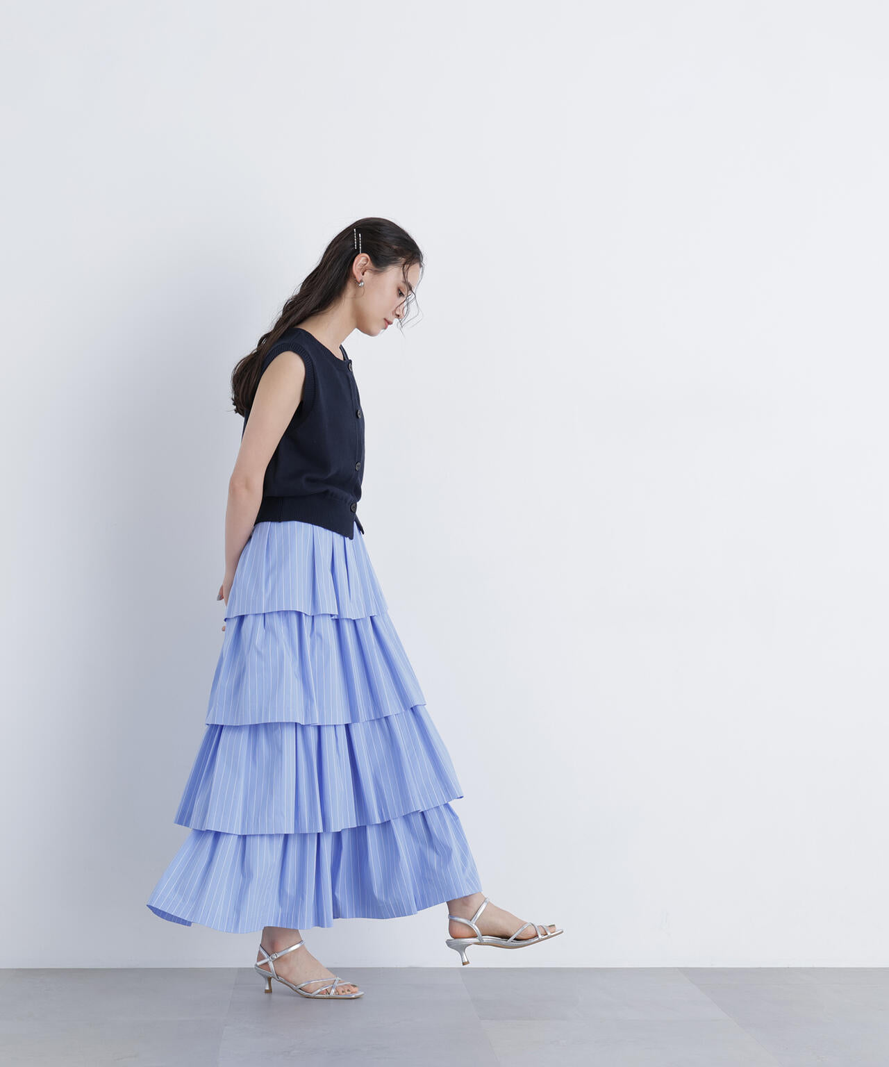 コンパクトニットベスト