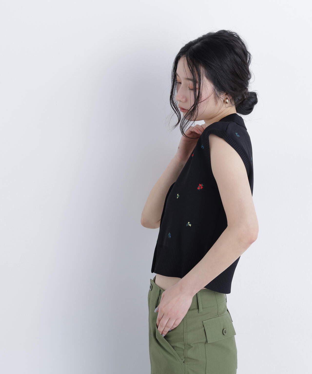 168cm B:80 W:61.5 H:88 着用サイズ:FR
