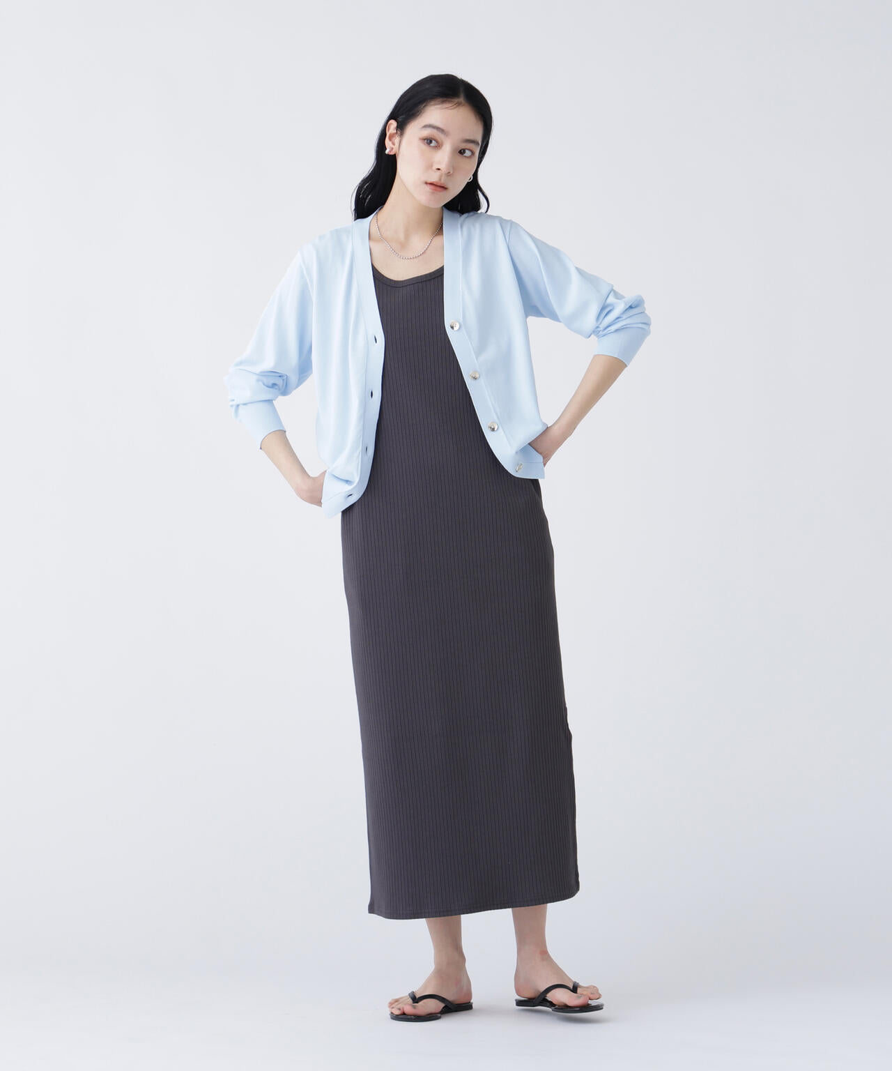 168cm B81cm W60cm H89cm 着用サイズ:FR