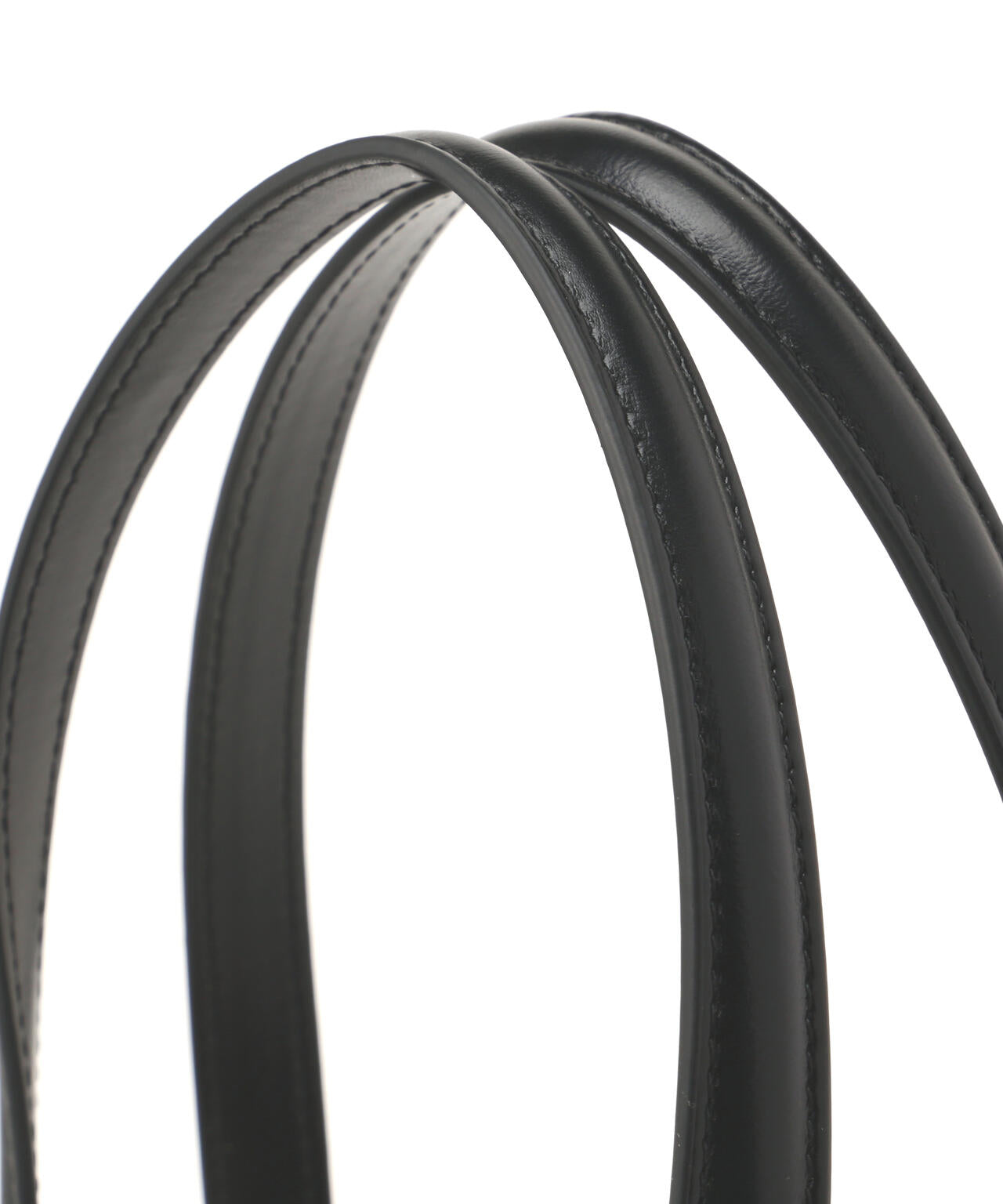 【CLASSY.掲載】チャームデコラキャンバスボストンバッグ