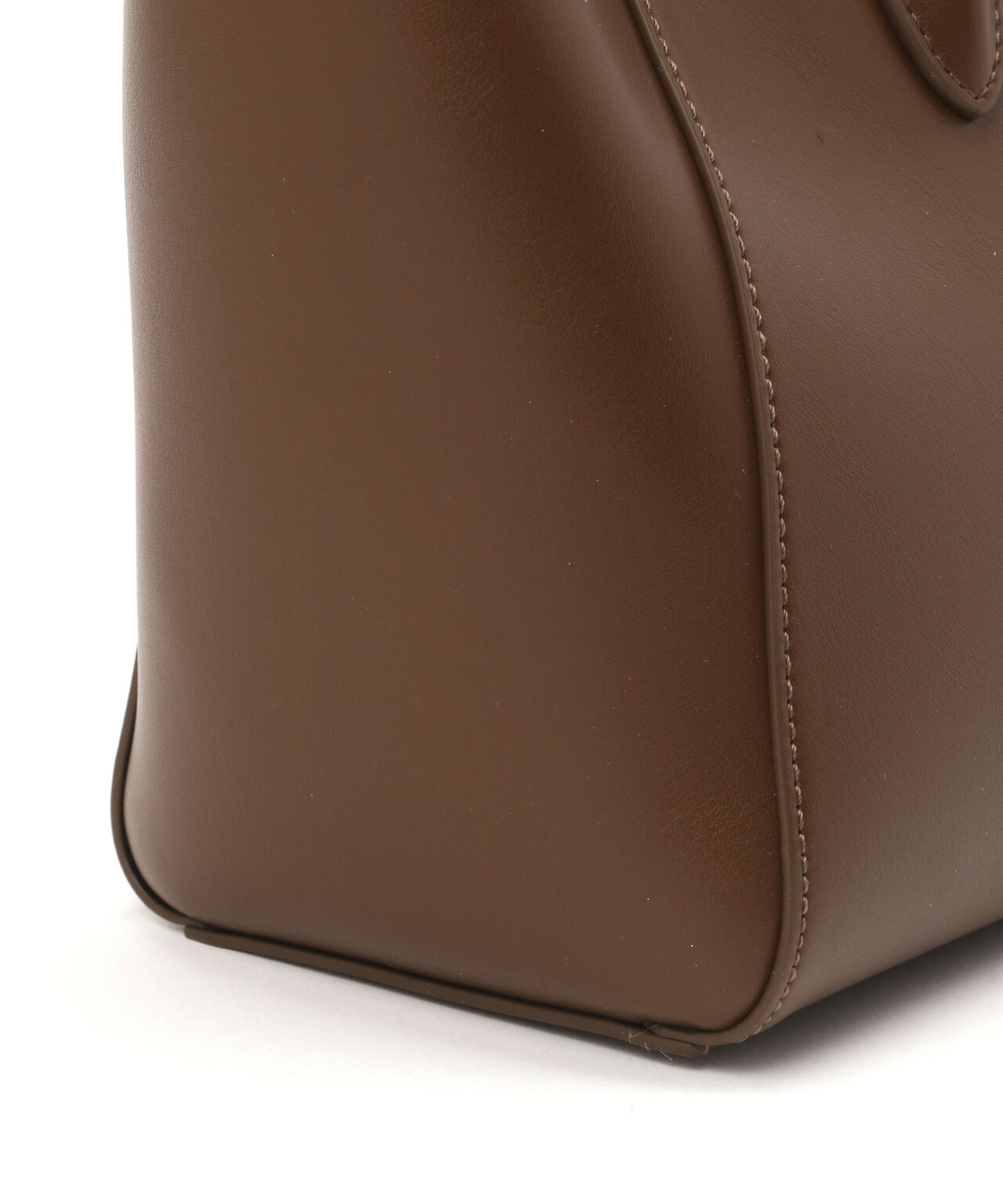 バトーシェイプトートバッグ