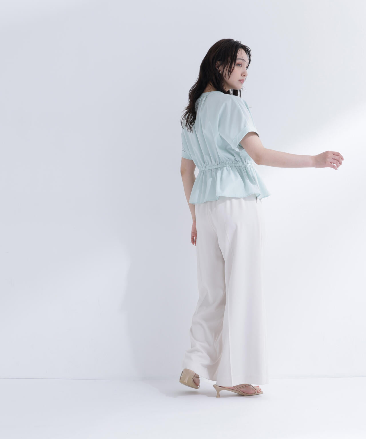163cm 着用サイズ:FR
