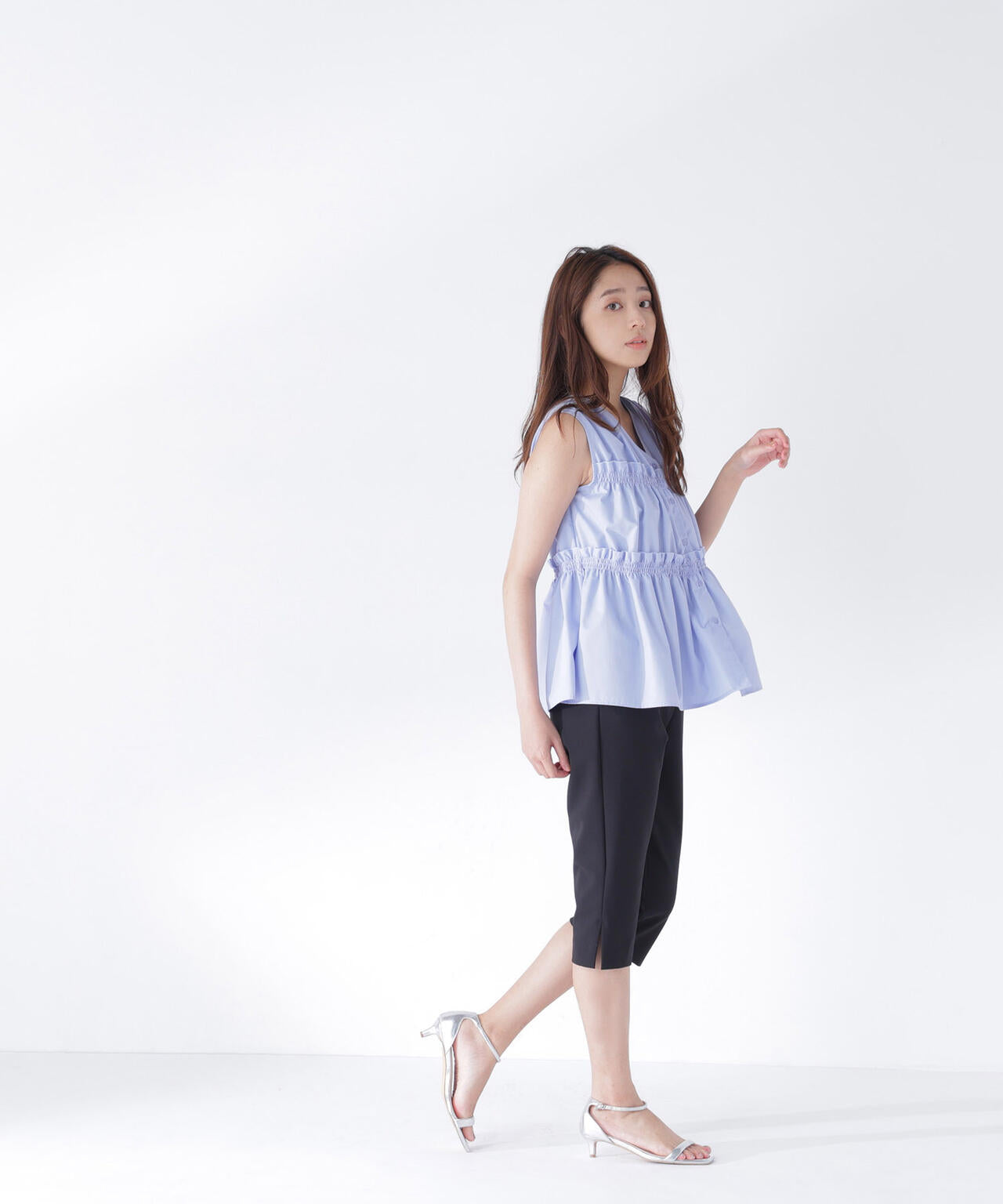 165.5cm 着用サイズ:FR