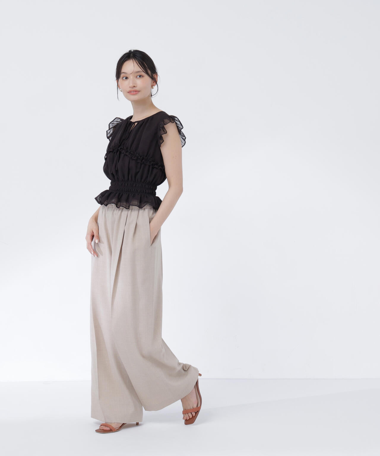 165cm 着用サイズ:FR